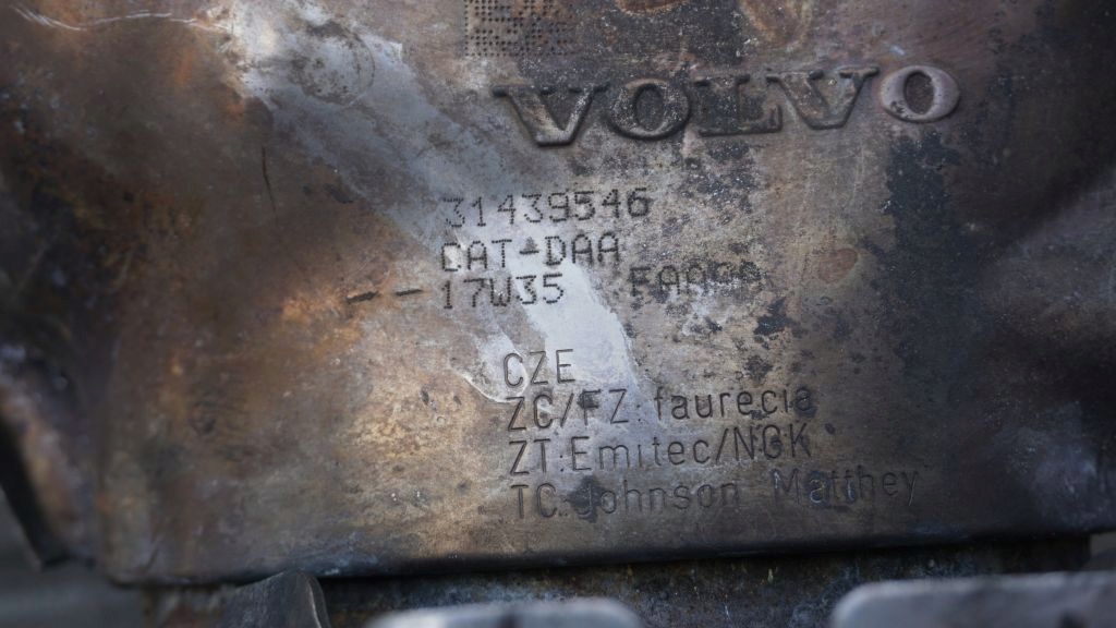 VOLVO XC60 XC90 II 2.0 T5 T6 - catalyst filter DPF
