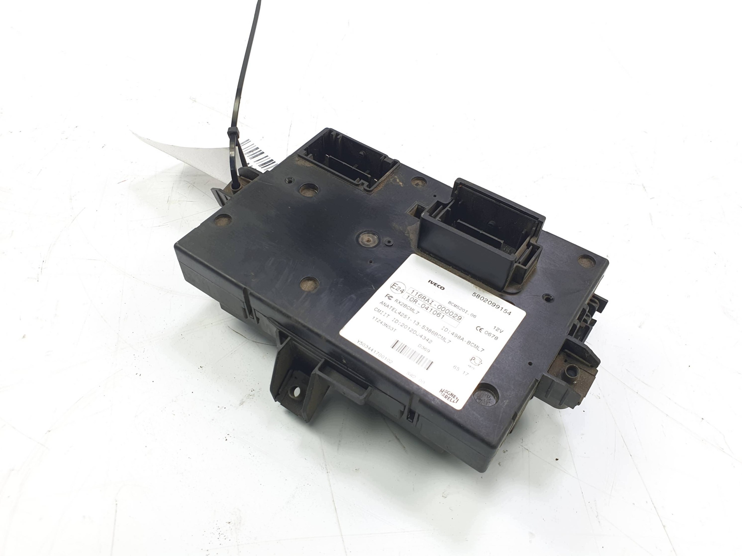 fuse box 5802099154 IVECO DAILY 50C35