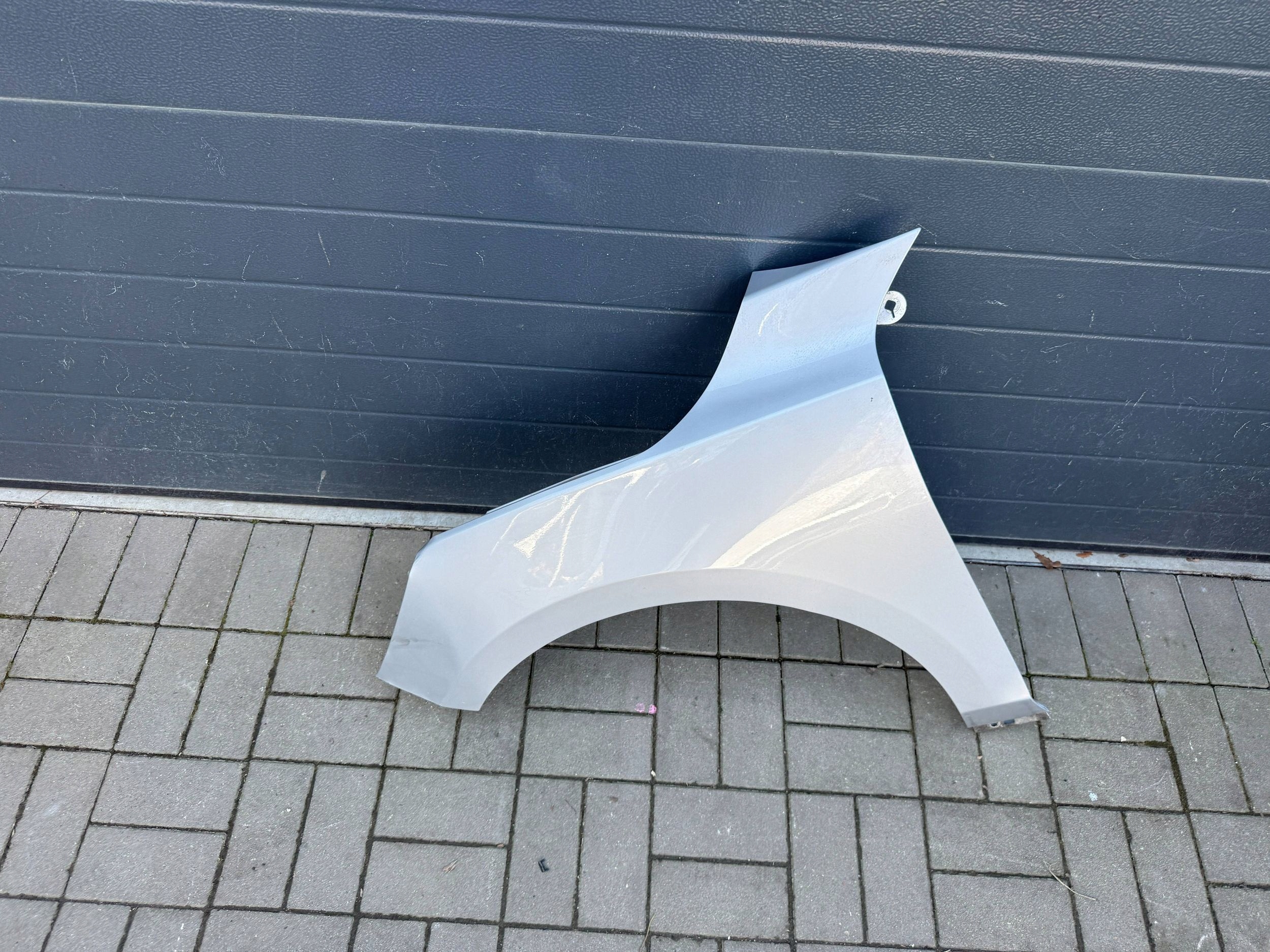 Ford Focus Mk-4 17- fender left front front