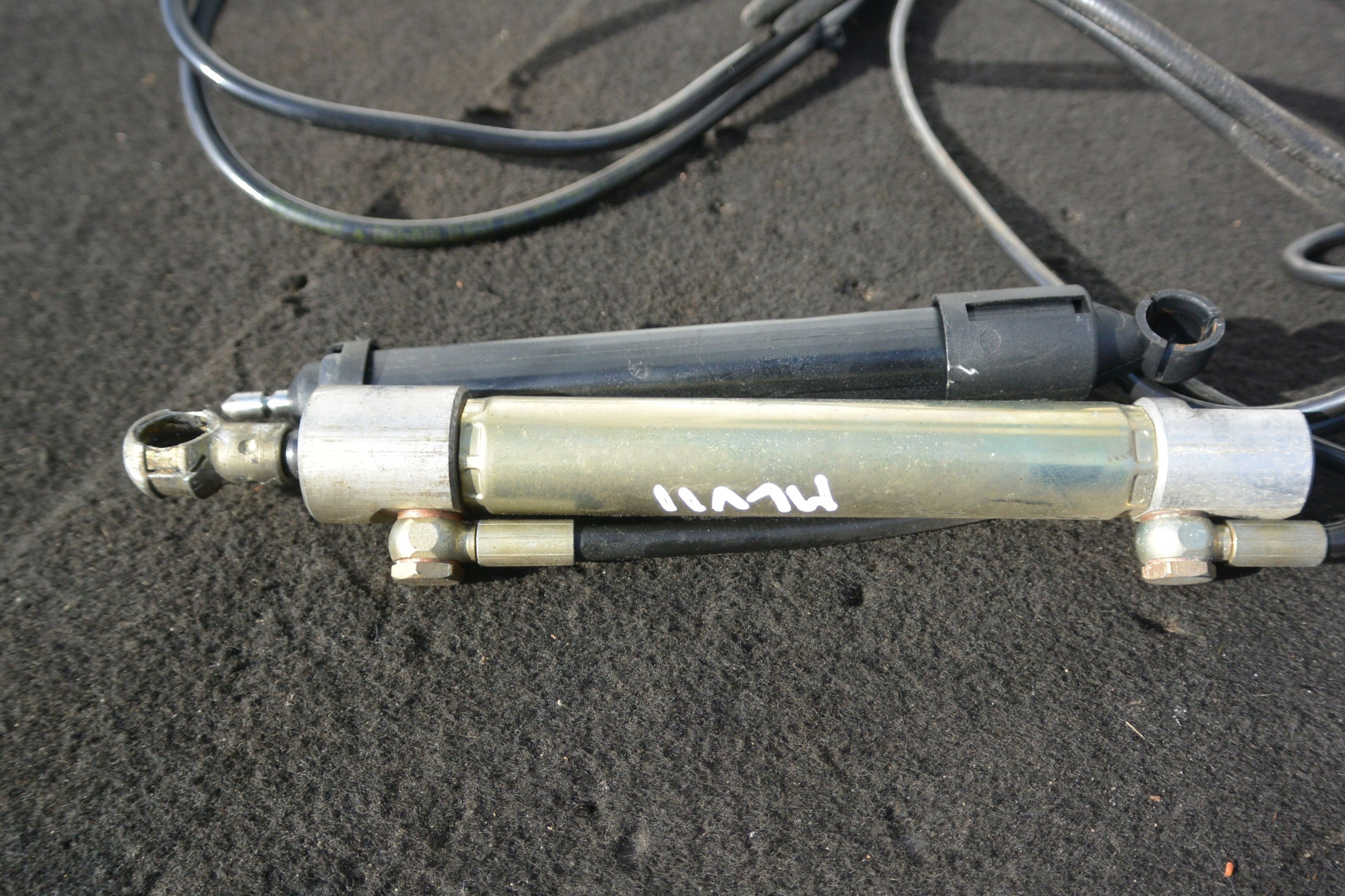 damper bonnet boot, damper POMPY sensor MERCEDES-BENZ ML W164 KPL