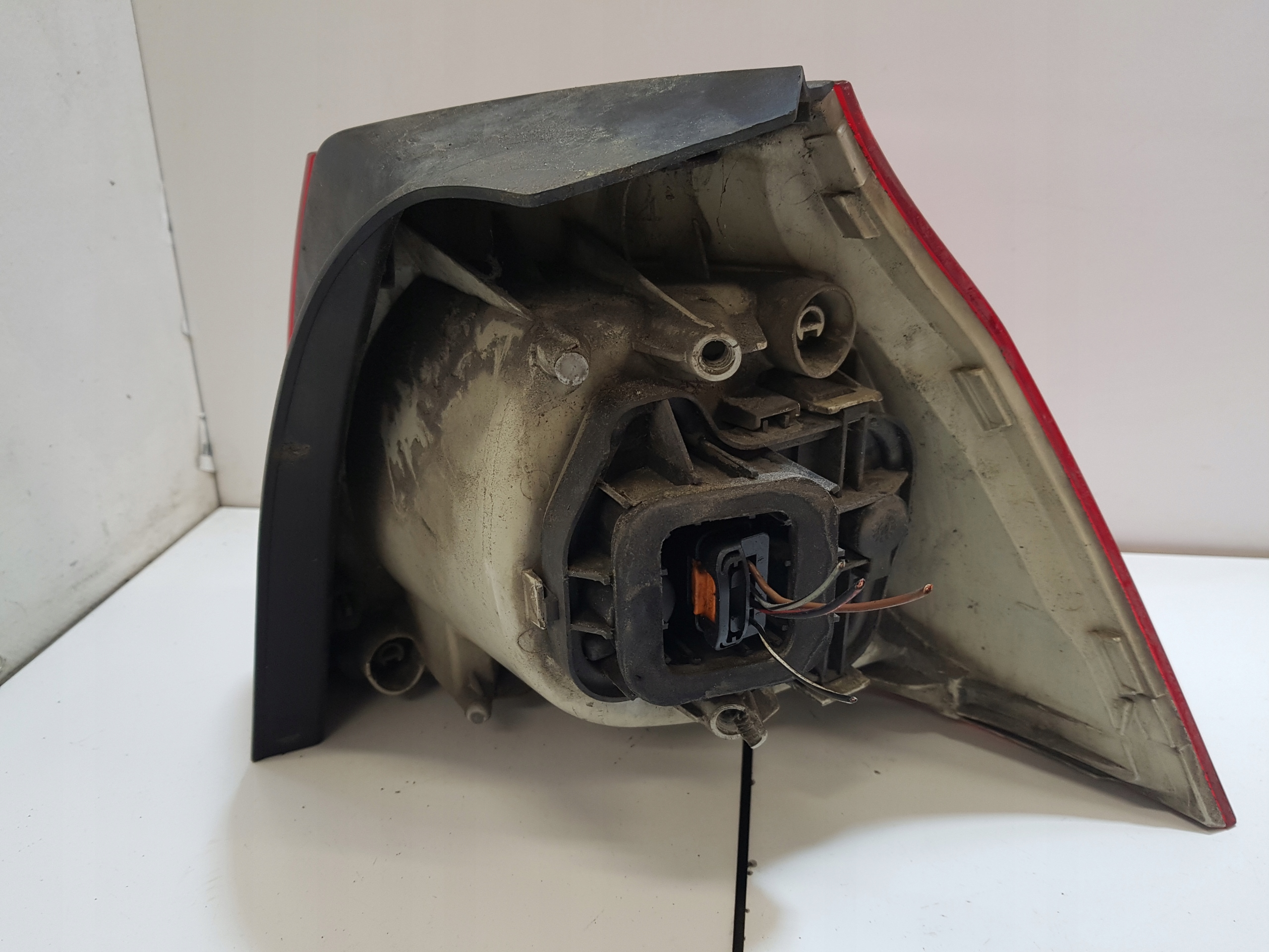 light left rear VOLKSWAGEN GOLF 5 VALEO