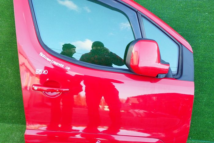 PARTNER BERLINGO III 08- dveře pravé přední předek