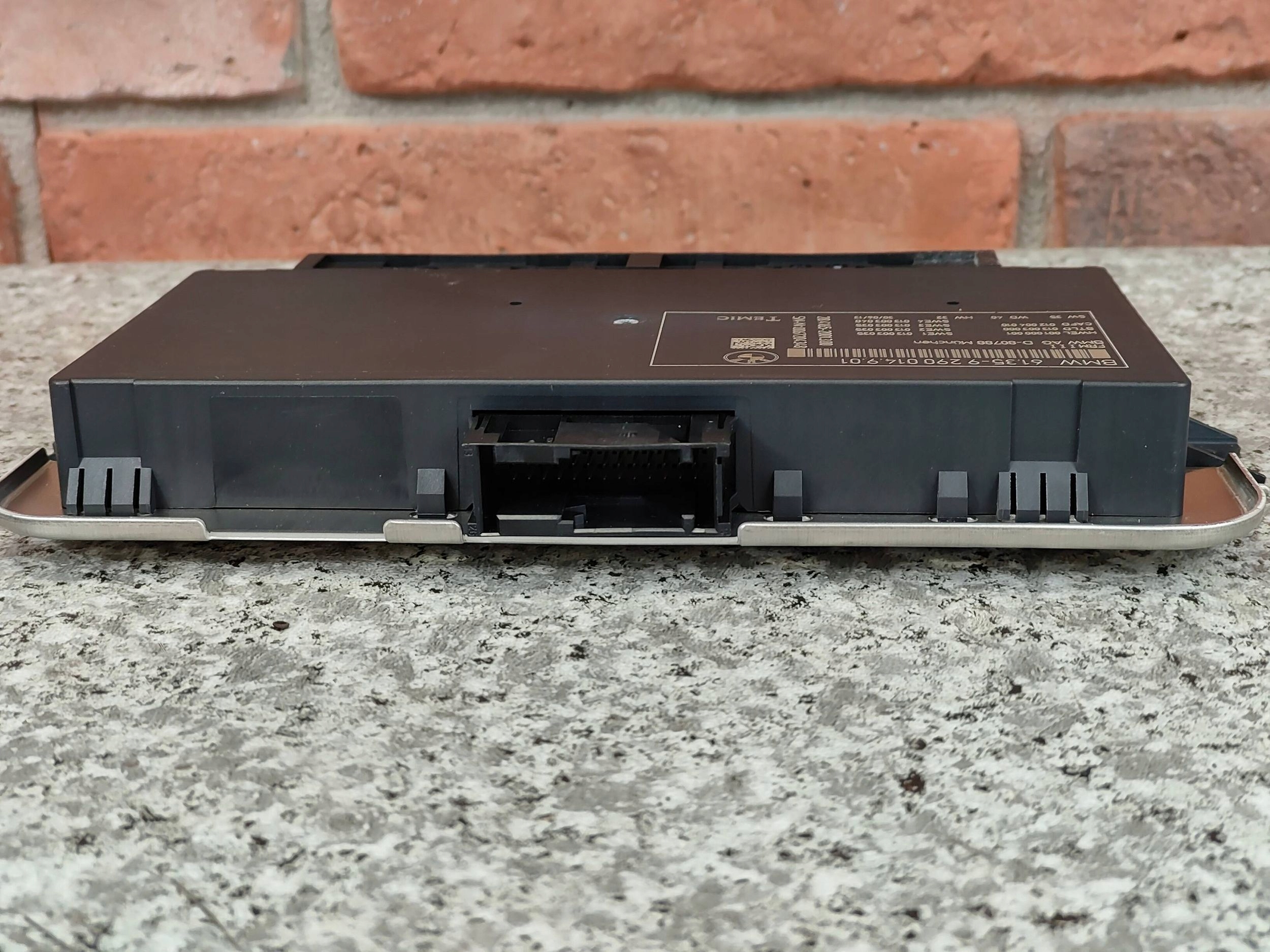 BMW X3 F25 Moduł Sterownik Świateł FRM3 9290014 Numer katalogowy części 9290014