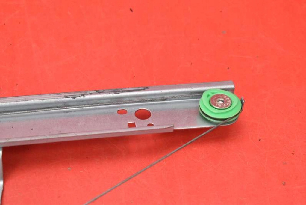 window regulator right front EU A9067200146 MERCEDES SPRINTER W906 06-19
