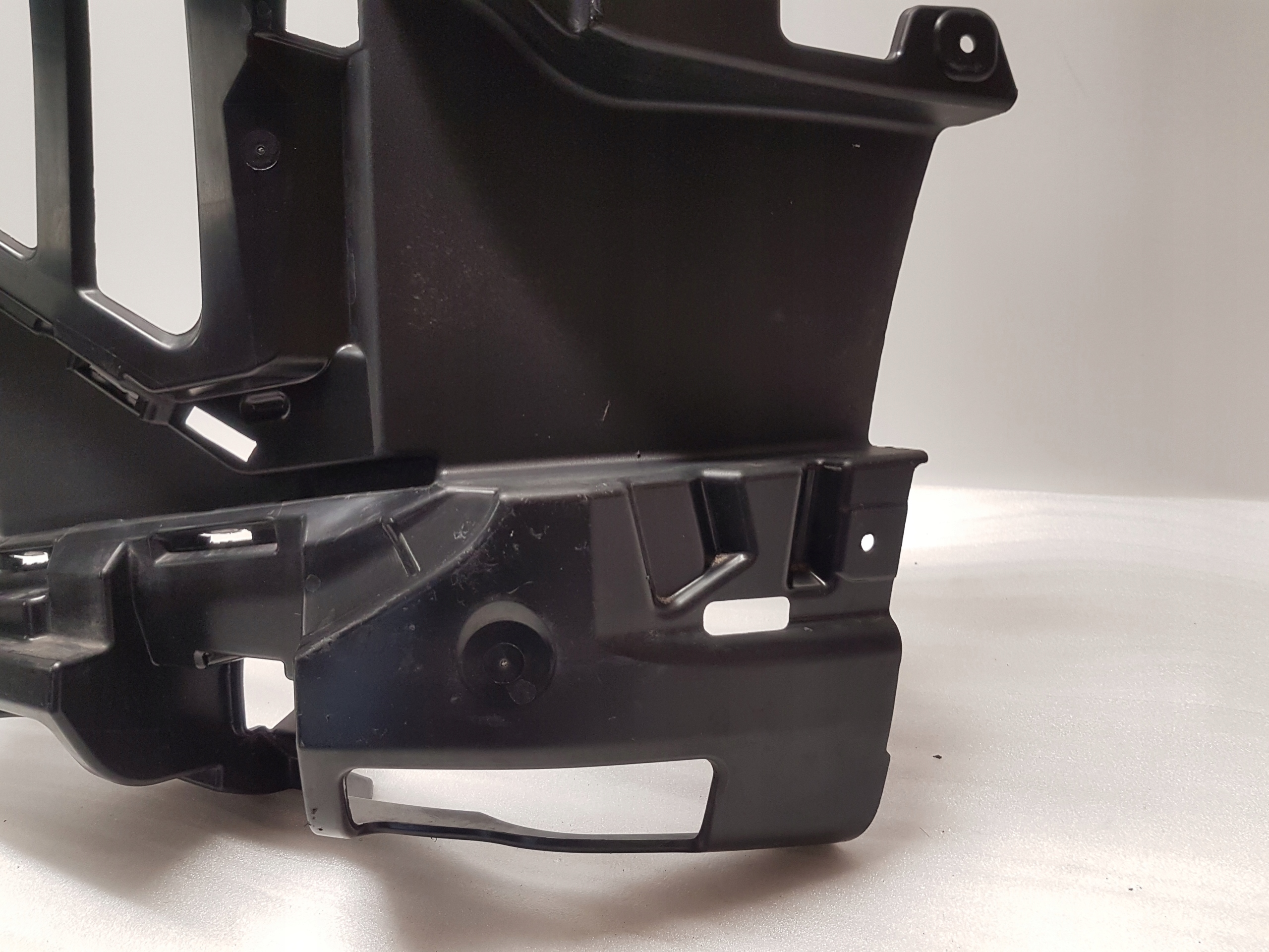 bumper bracket left front BMW X1 U11 9883583