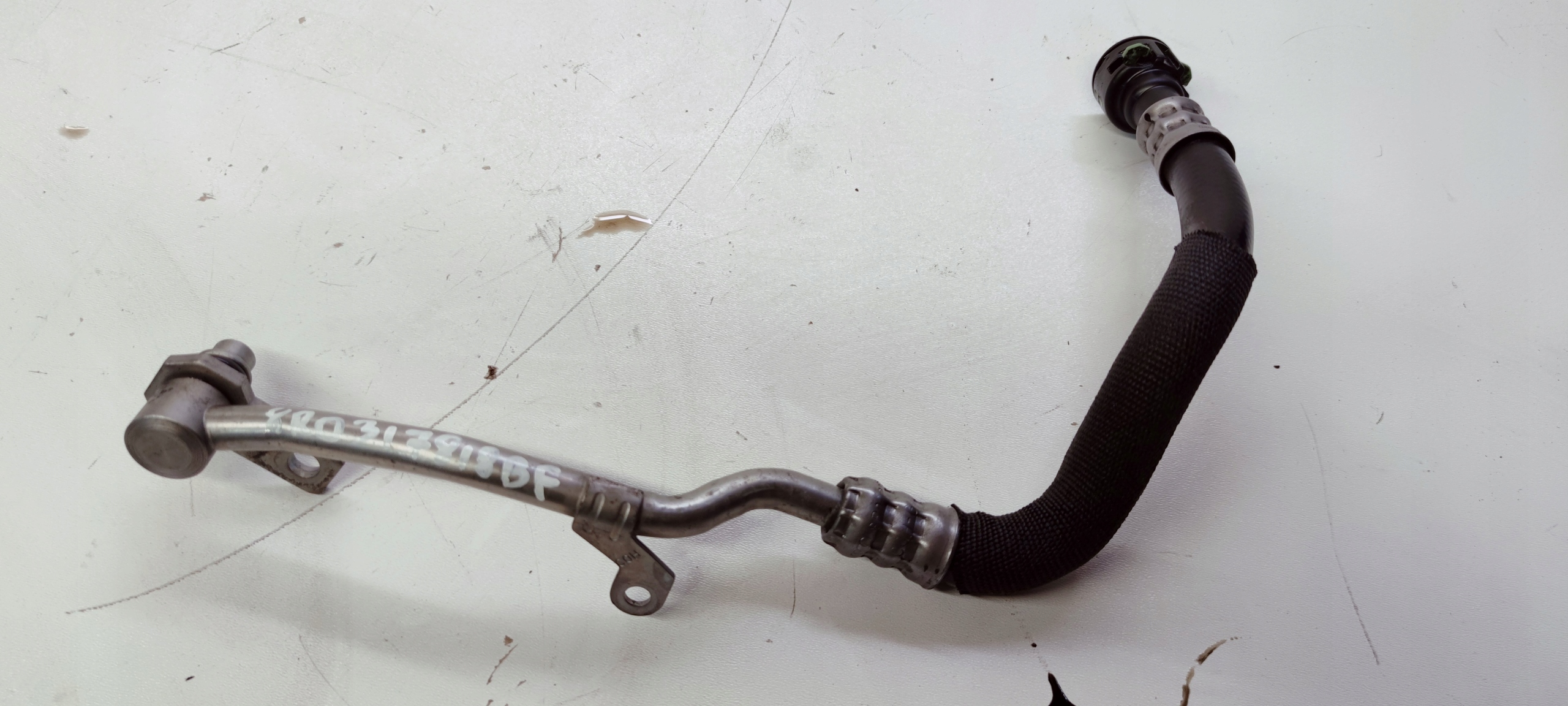 ÖLLEITUNG GETRIEBE AUDI A6 A8 Q5 8R0317818BF