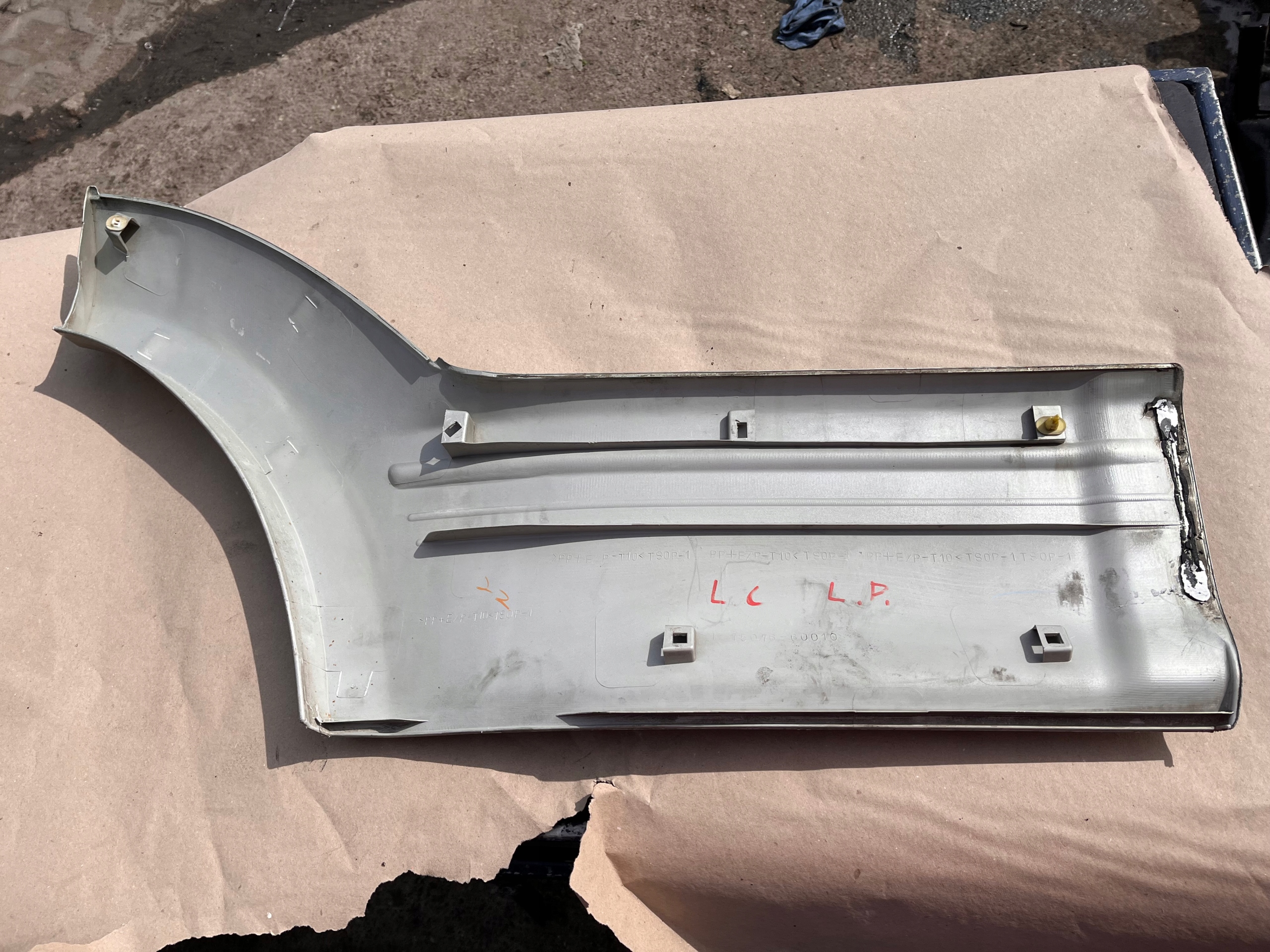 LAND CRUISER J95 lišta dveře levý záď