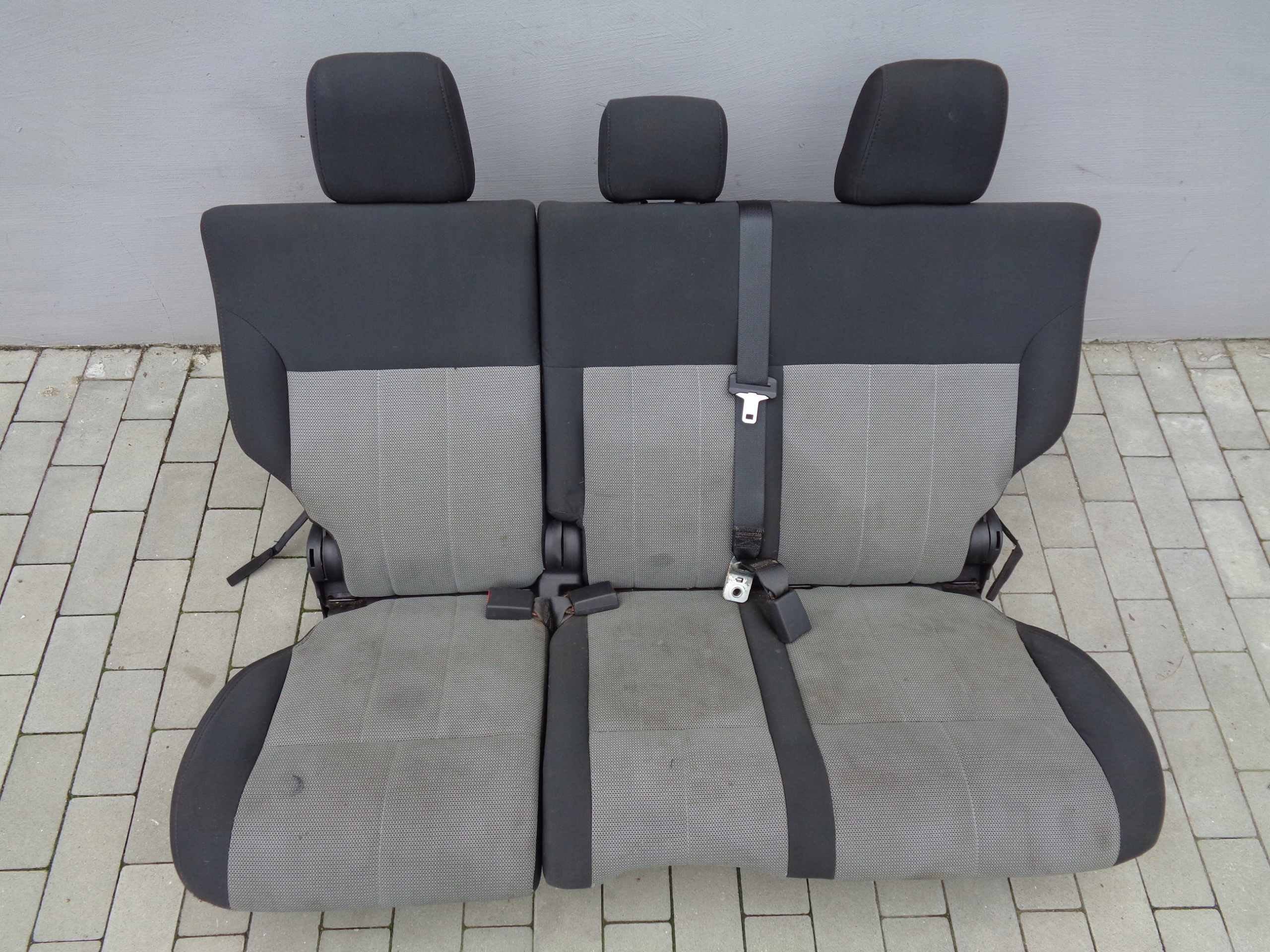 seat rear part rear DODGE NITRO