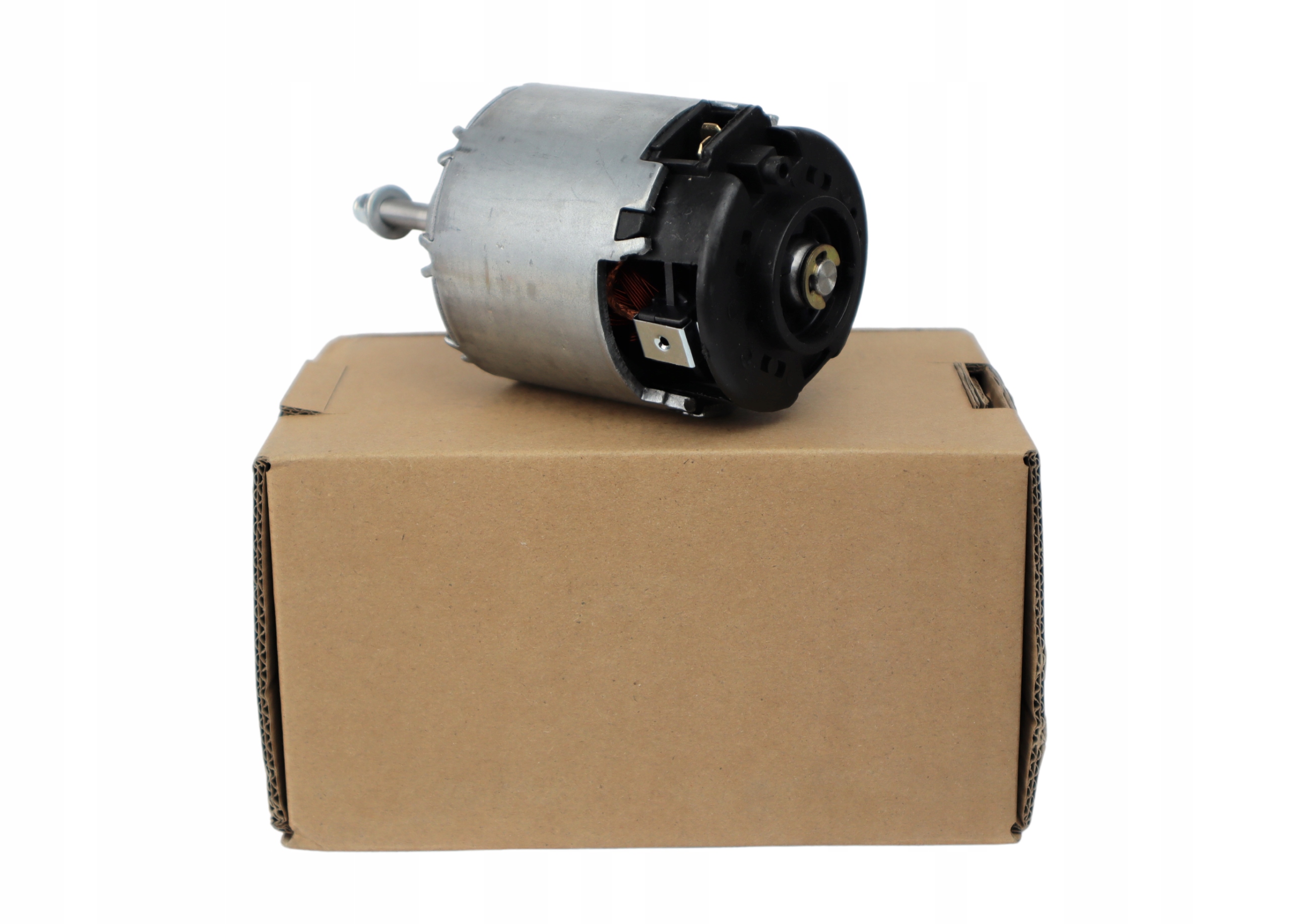 ESD-NS-000 - Вентилятор двигуна NISSAN JUKE (F15) 2010 -