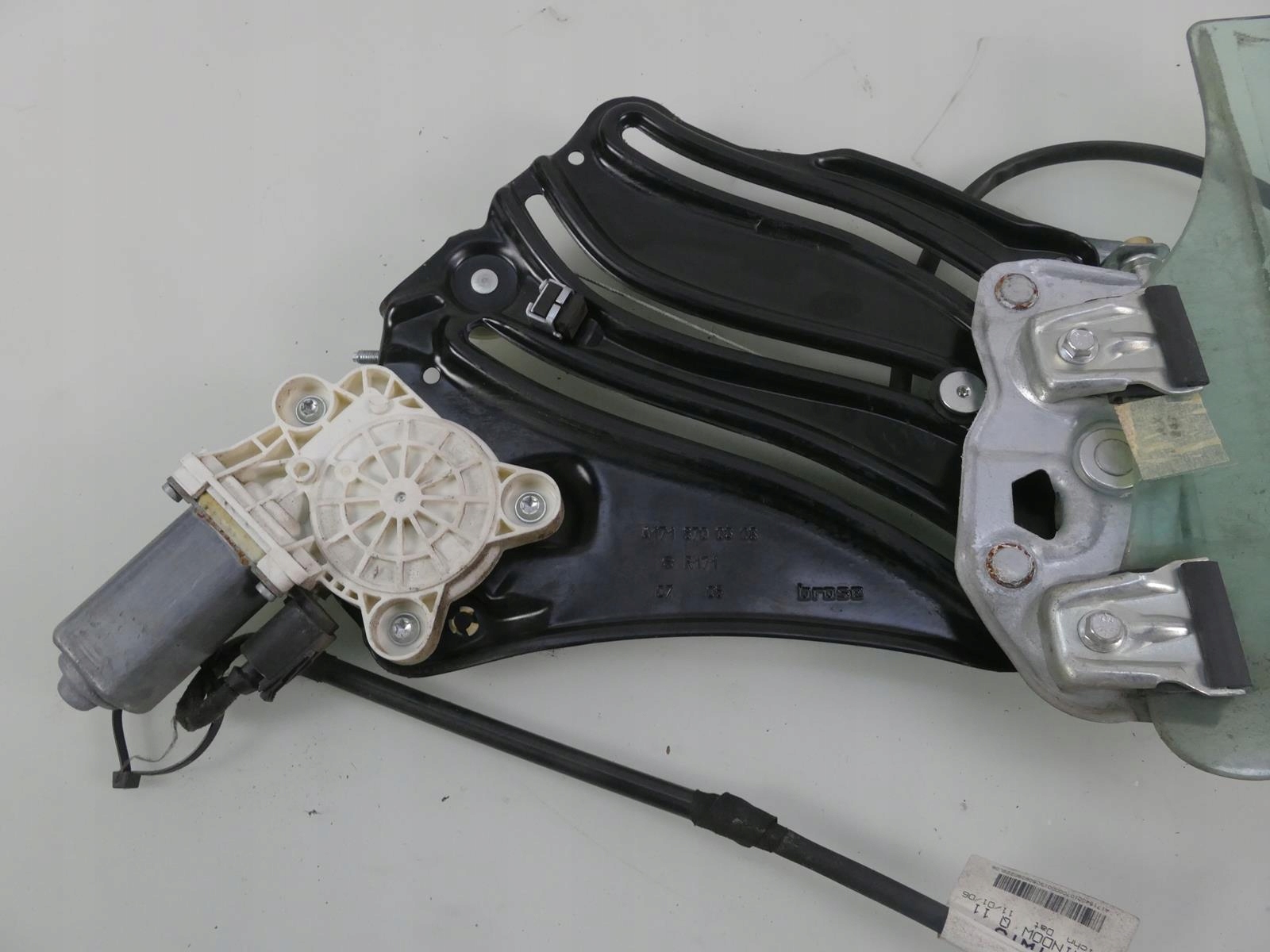 MERCEDES SLK R171 window regulator left rear part window