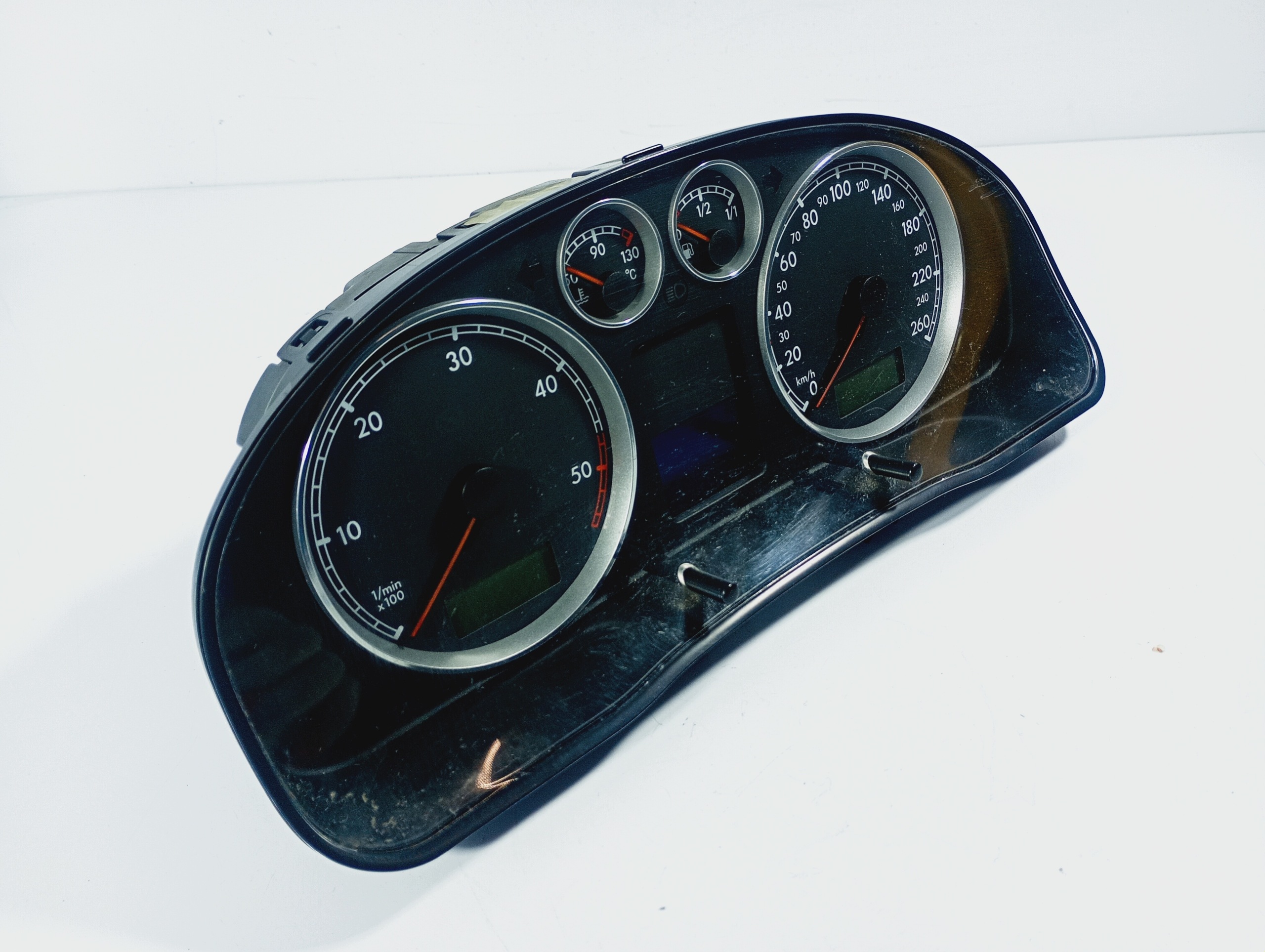 dials dials tachometer mileage 316687 OE 3B0920829A VW PASSAT B5 00-05