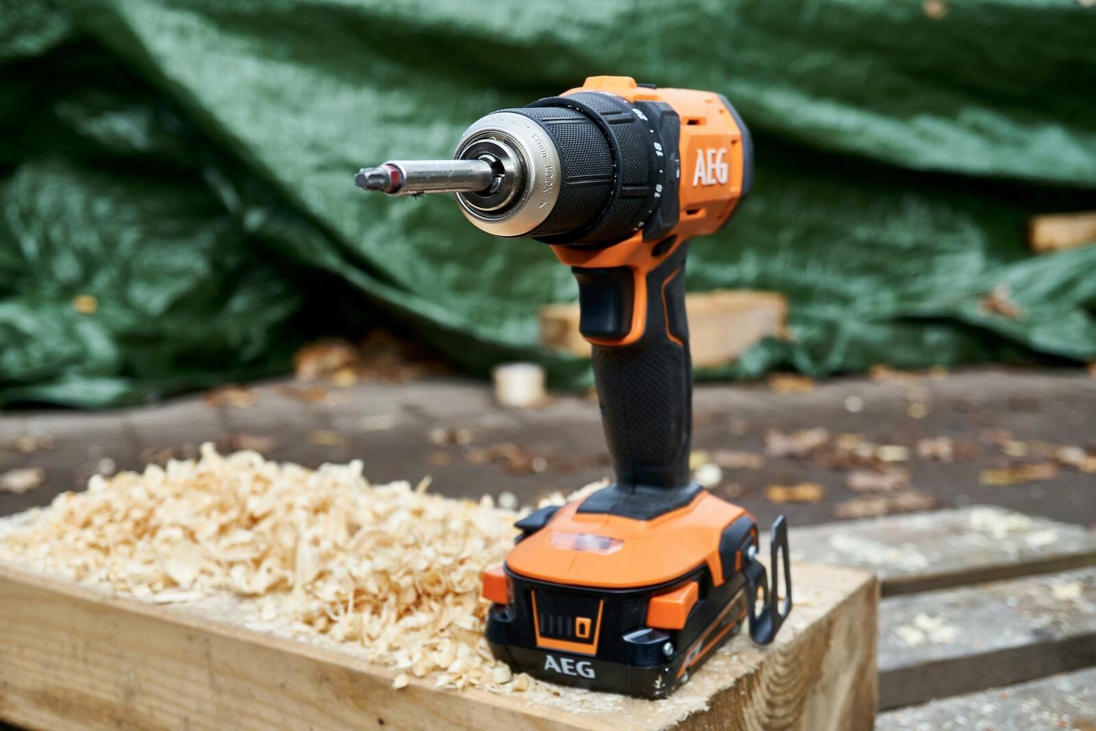 AEG BS18G4-202C WIERTARKO WKRĘTARKA 18V 2 BATERIE 60NM LED UCHWYT 13MM EAN (GTIN) 4058546348236