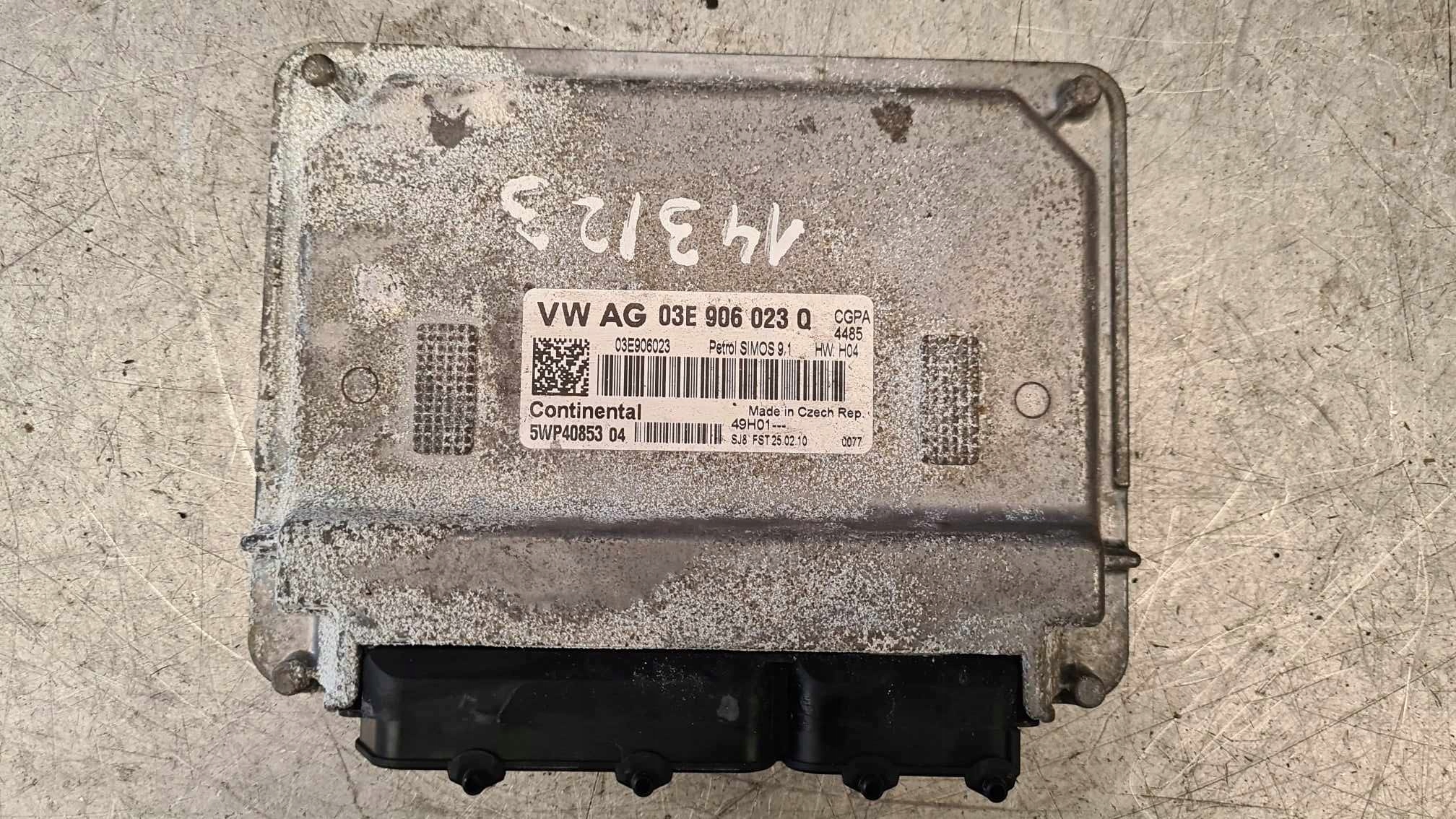 SKODA FABIA computer control unit 03E906023Q 5WP40853