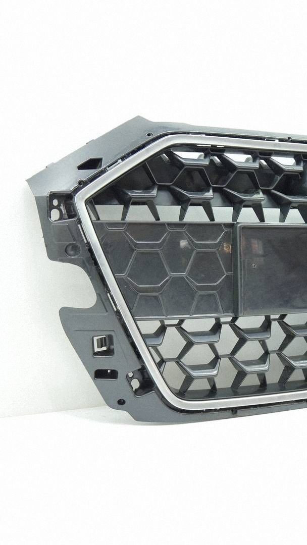 grill grille radiator W bumper front AUDI A1 II 2 82A 82A853653B