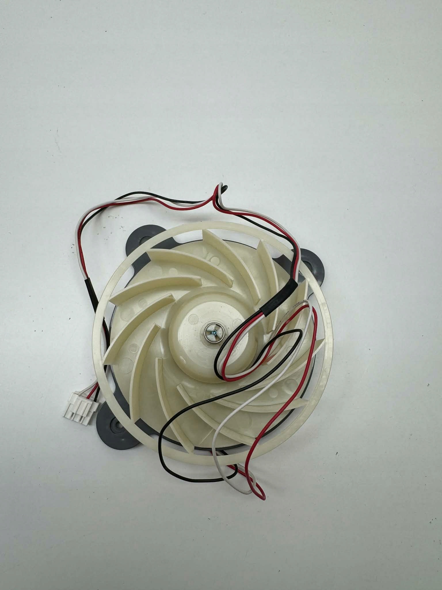 Motor ventilátoru výparníku chladničky (bldc) Samsung (DA31-00334D)