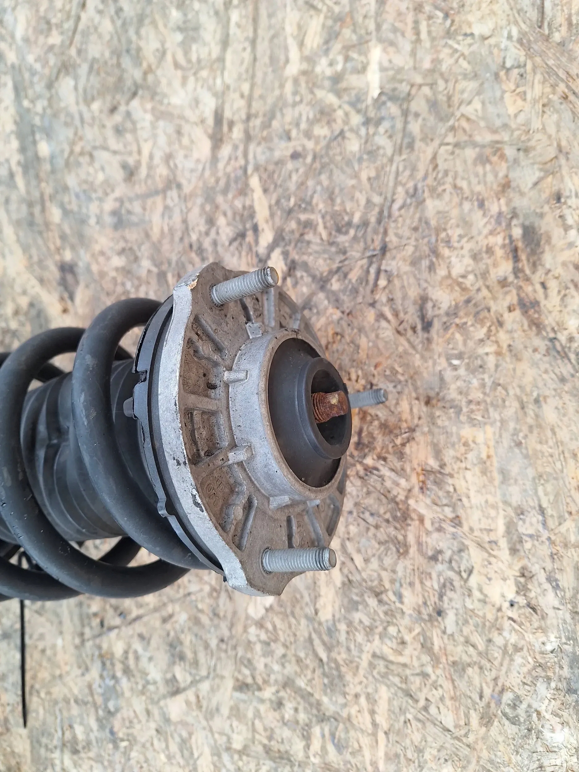 shock absorber front left 50557144 Alfa Romeo Giulia