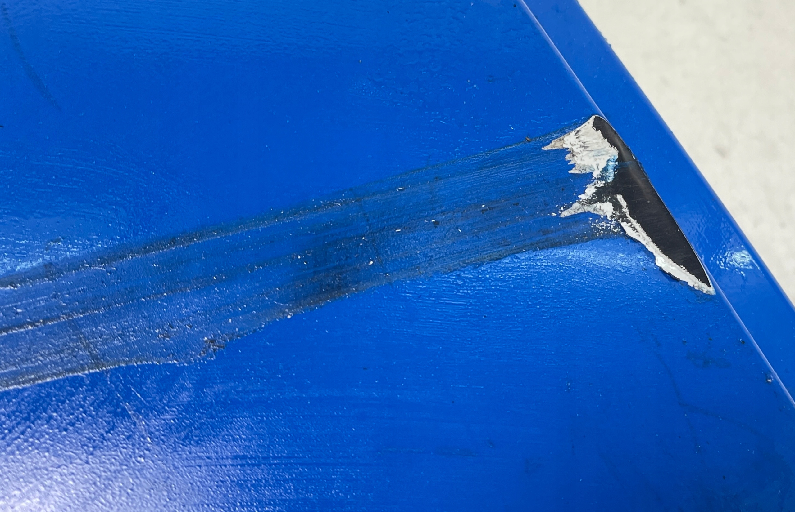 BMW I3 side door right rear part 7296800
