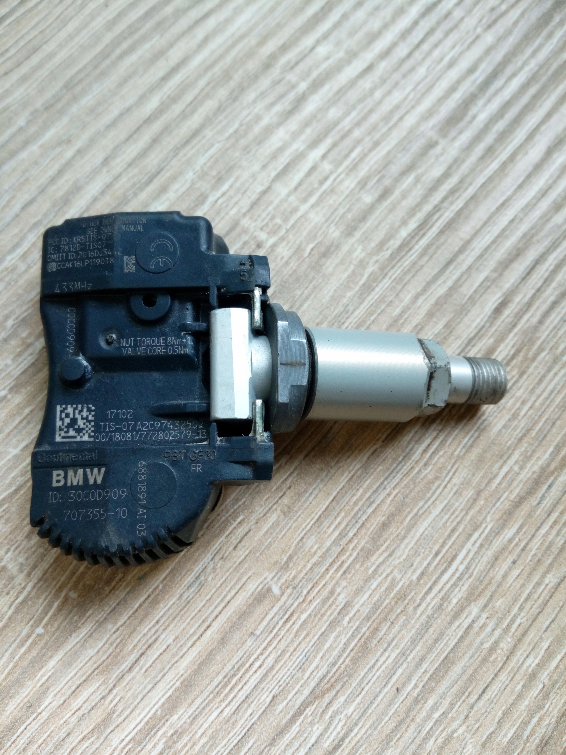 CZUJNIK CISNIENIA W KOLACH TPMS BMW ORYG