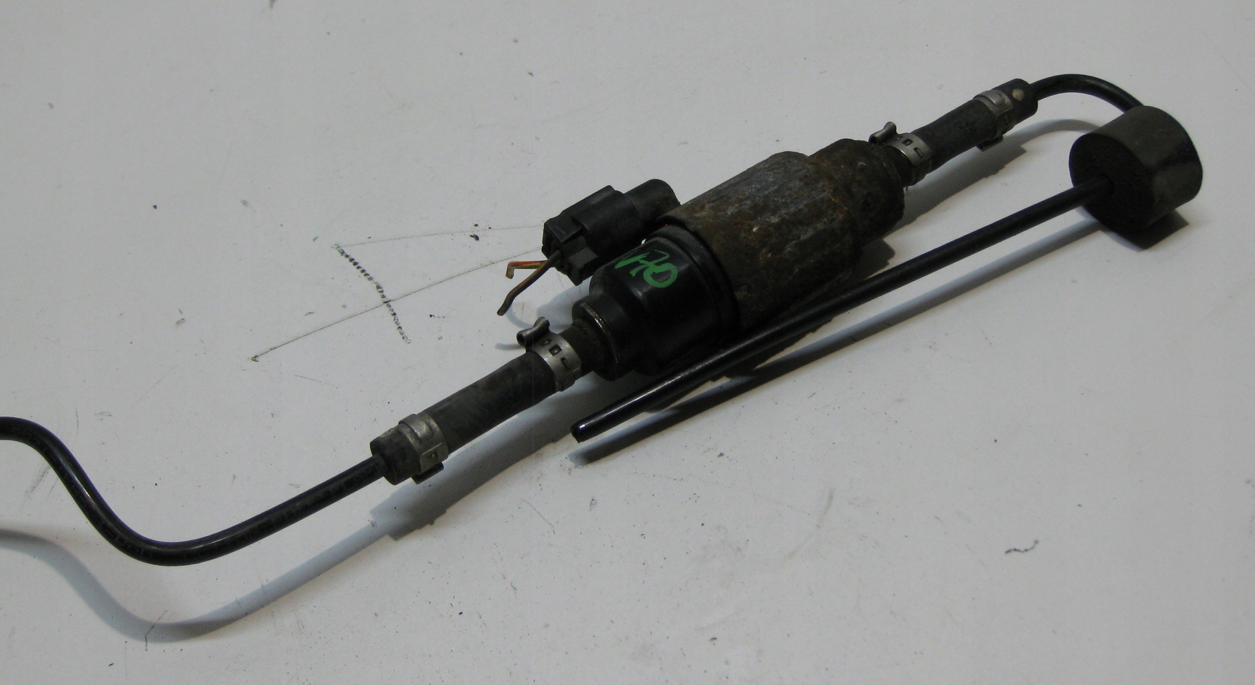VOLVO V70 2.0 D 09R kraftstoffpumpe förderpumpe 9002853F