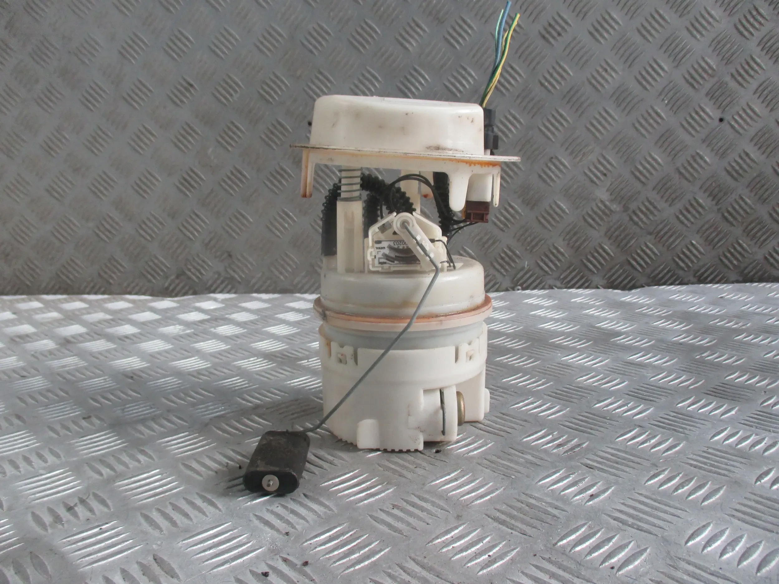 Топливный насос CITROEN C8 2.2 b 02-08r