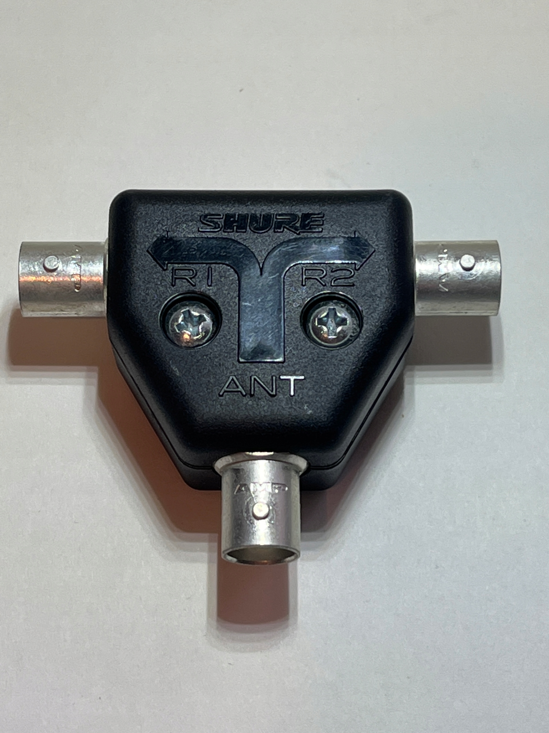 Shure UA221 pasivní anténní splitter t-rozdělovač 2 kusy