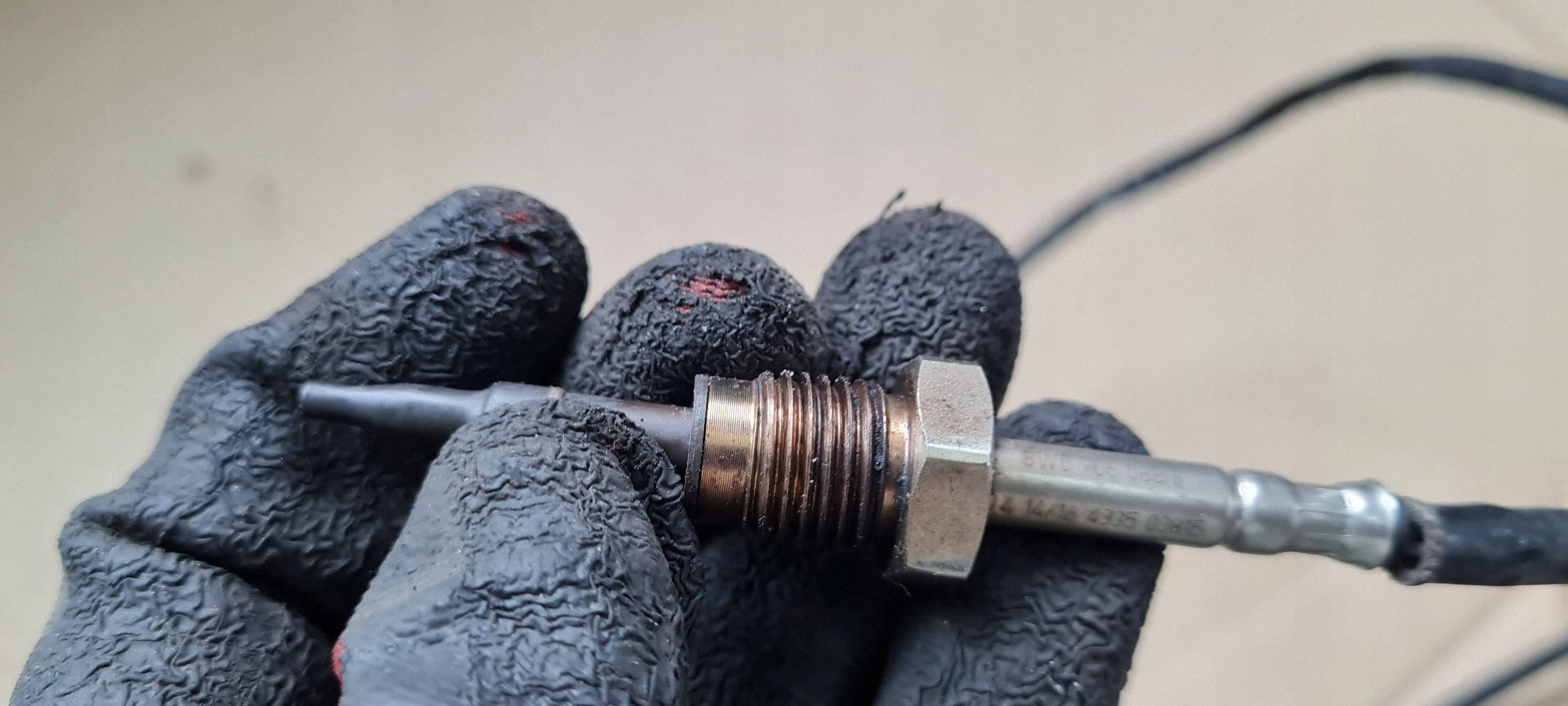 A4 B9 8W sensor TEMPERATURY 2.0 TDI 8W0906088F A5 8W