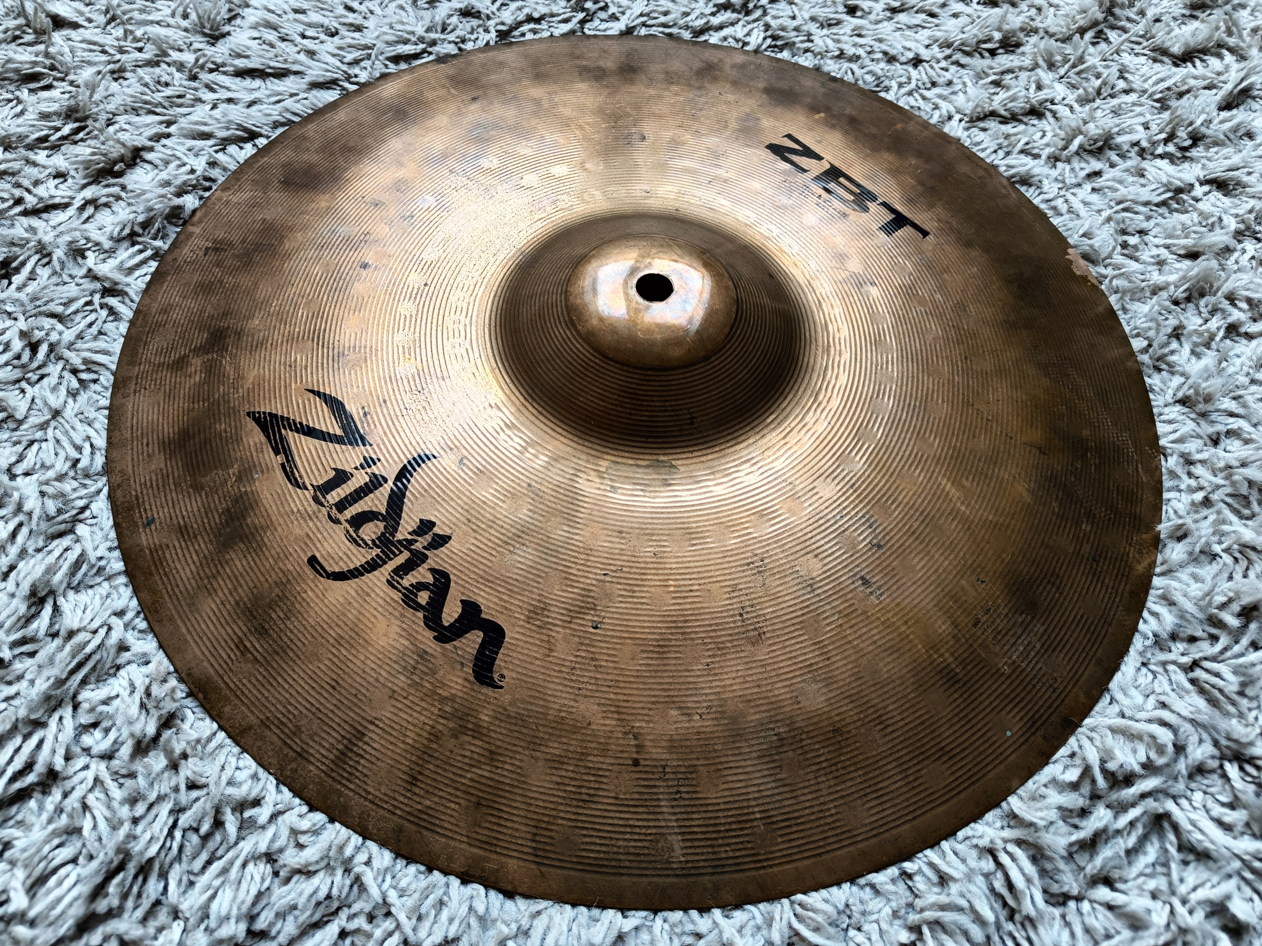 TALERZ PERKUSYJNY ZILDJIAN ZBT ROCK CRASH 16