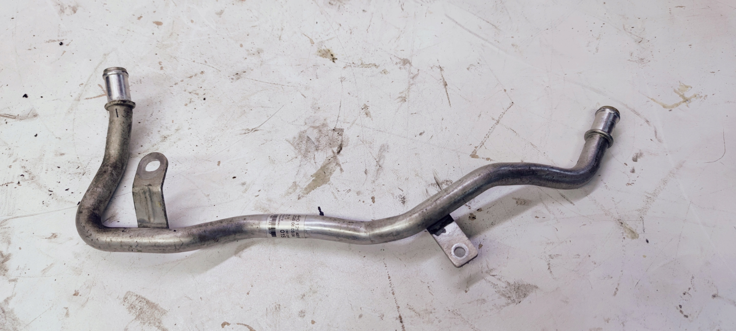 crijevo prijenos vode aluminijski AUDI A8 D4 4H0121481P