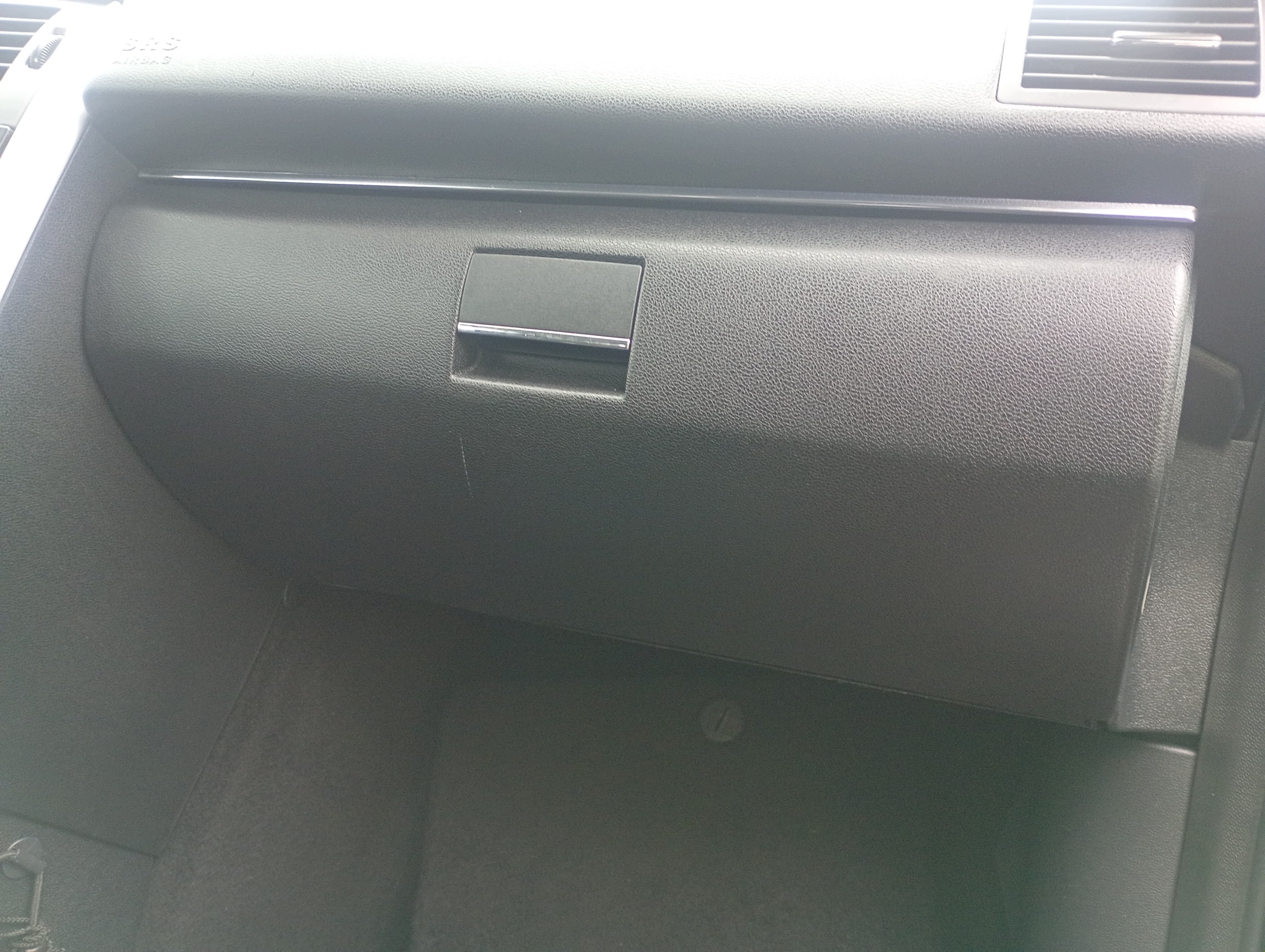 passenger compartment of the passenger Mercedes B-class W245 05-11