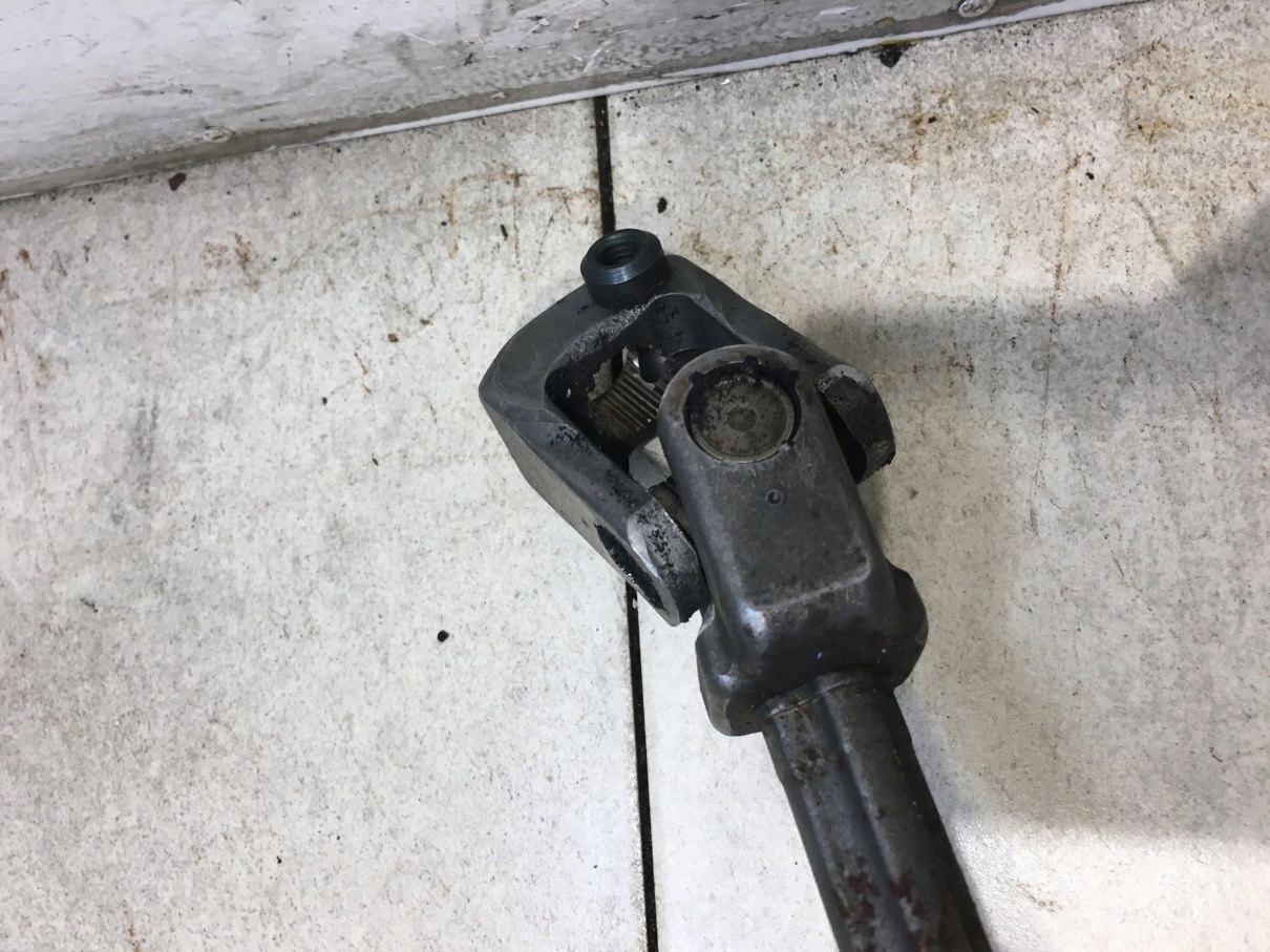 steering wheel rod VW PASSAT B6 2.0 TDI 3C1419501C