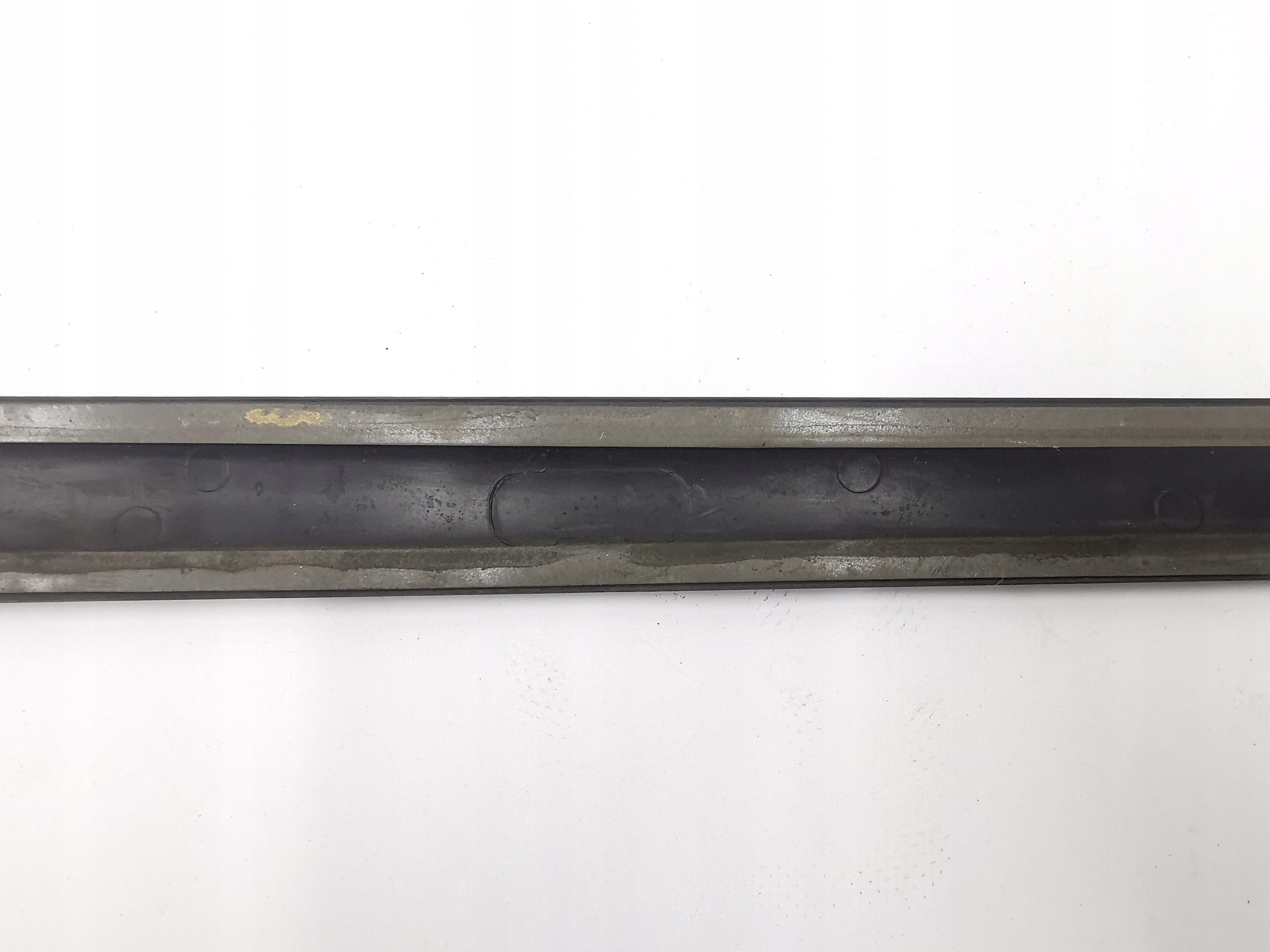moulding door left front front TOYOTA AURIS PZ415-E2850-01