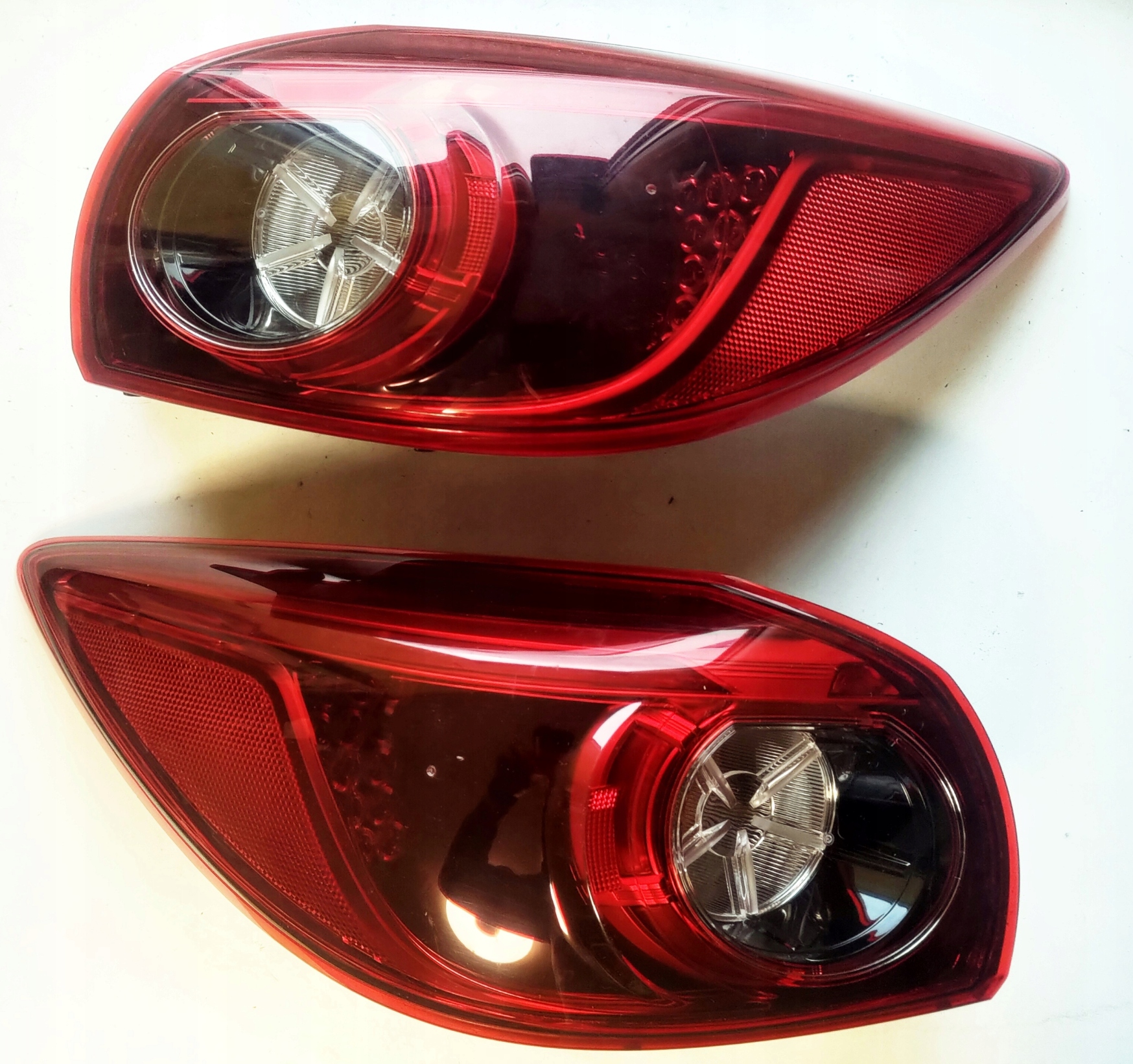 MAZDA 3 BM 2013-2019 LAMPA TYLNA PRAWA LED EUROPA