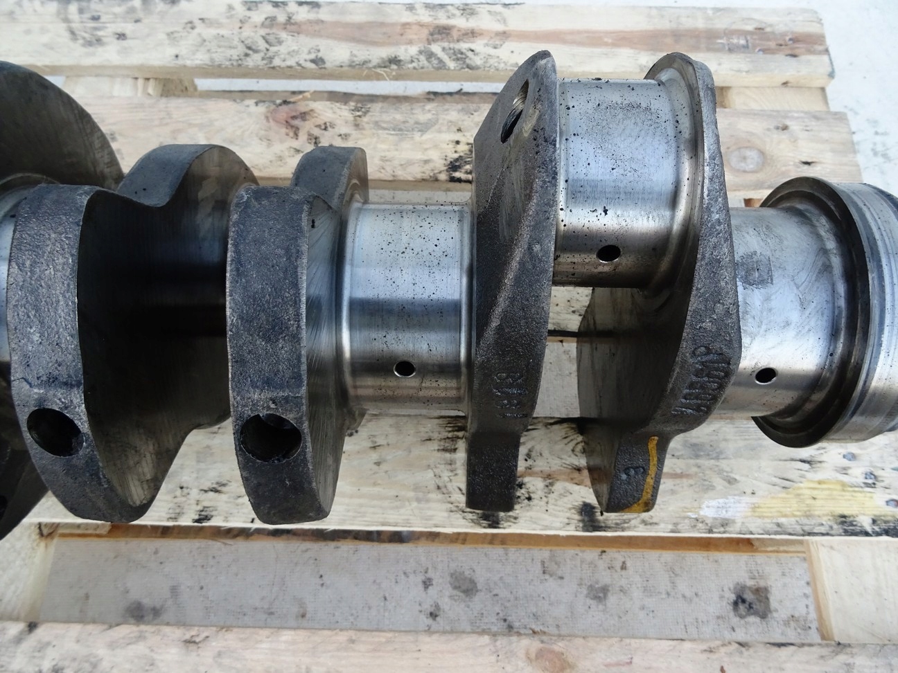 WAŁ KORBOWY LIAZ 110.850 SA 8 11100cm3 1992 Typ silnika Diesel