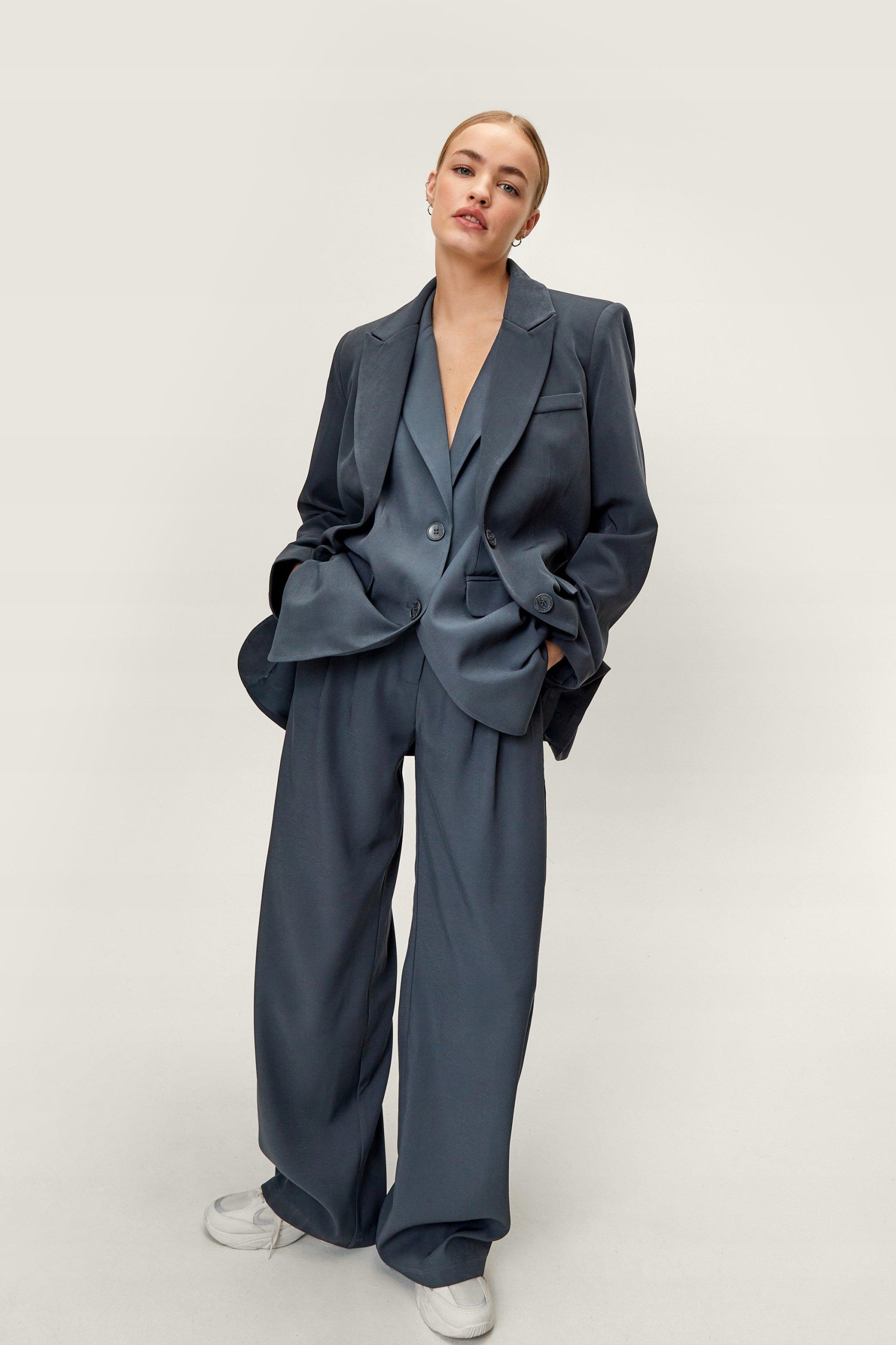 NASTY GAL SPODNIE DAMSKIE NIEBIESKIE PROSTE 42 YFK Płeć kobieta