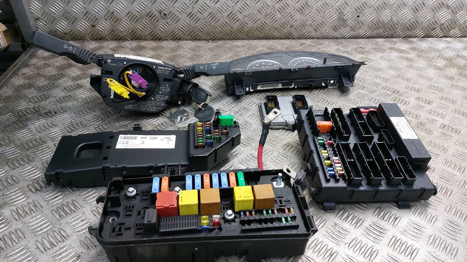 СТАРТОВИЙ КОМПЛЕКТ OPEL VECTRA C 1.8 16V 55354416