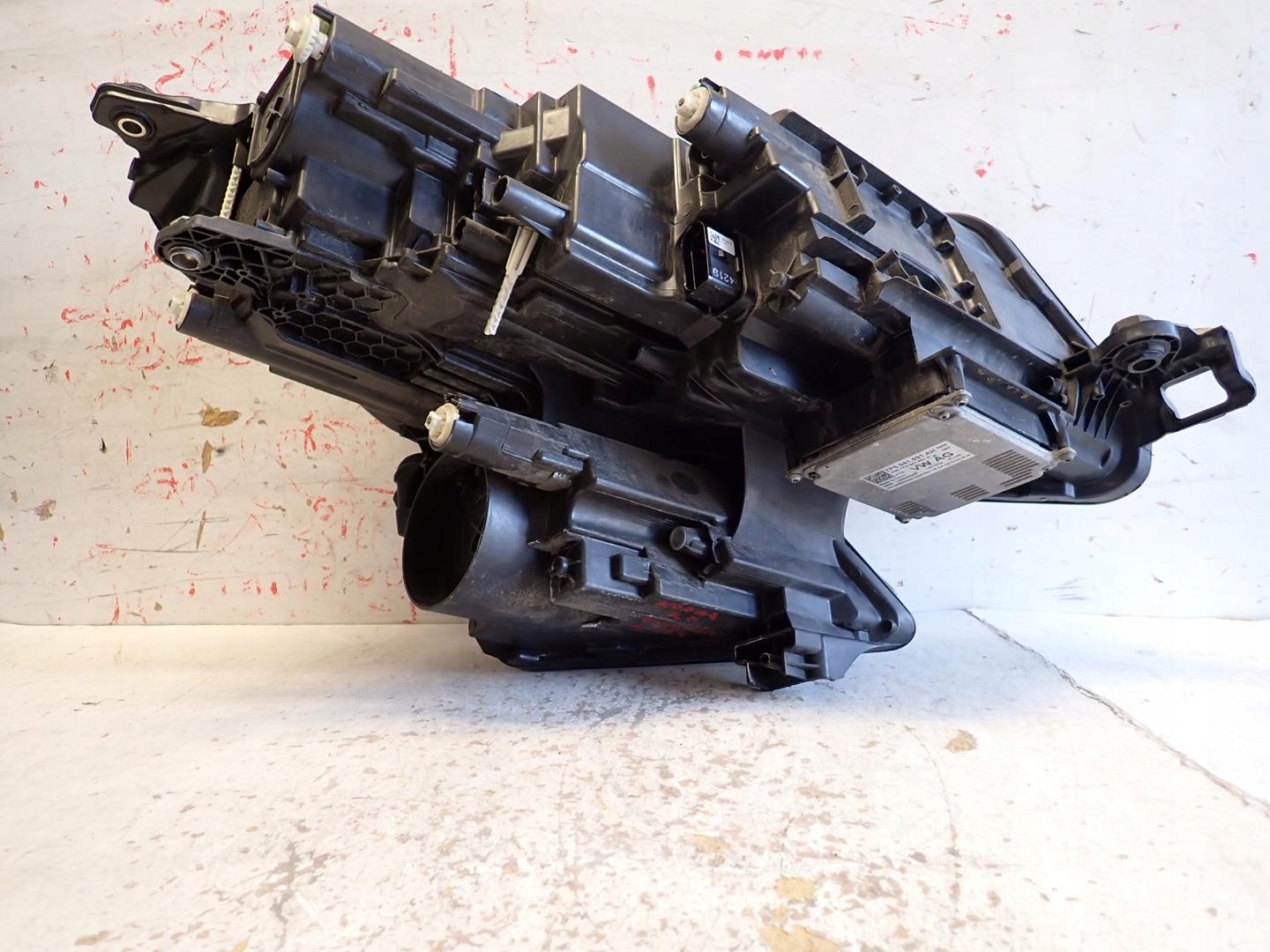 light front front left SKODA KODIAQ 2016- FULL LED 566941015F