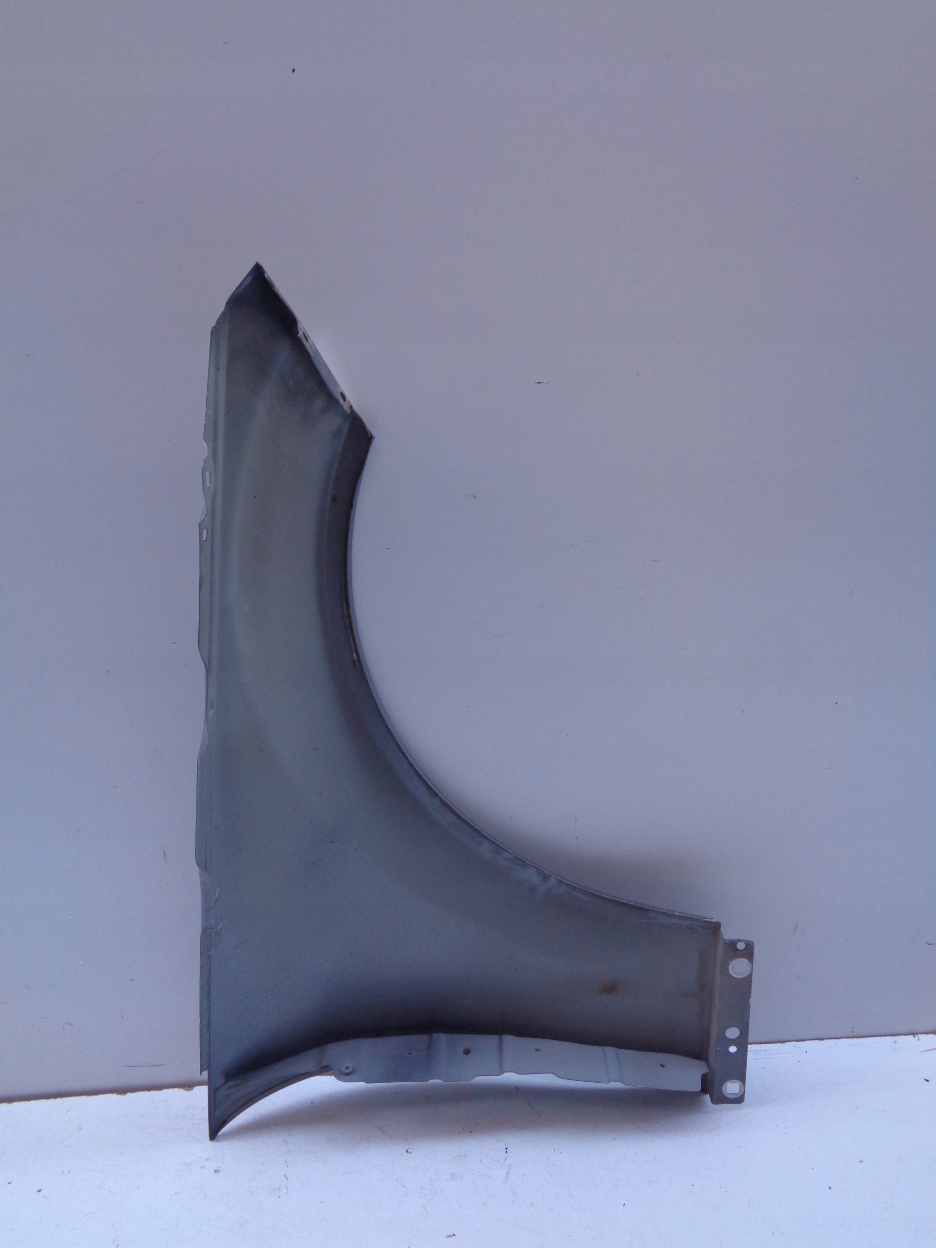 fender left front MERCEDES C-KLASA W204 07- NR 49254