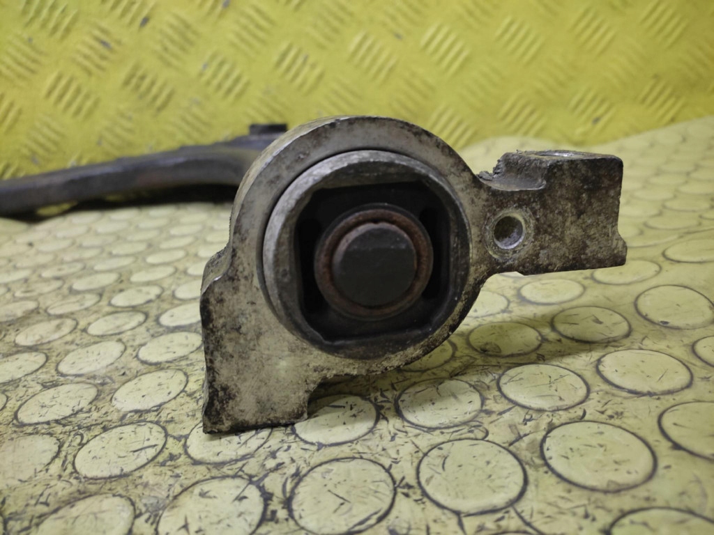 CITROEN C5 III arm left front