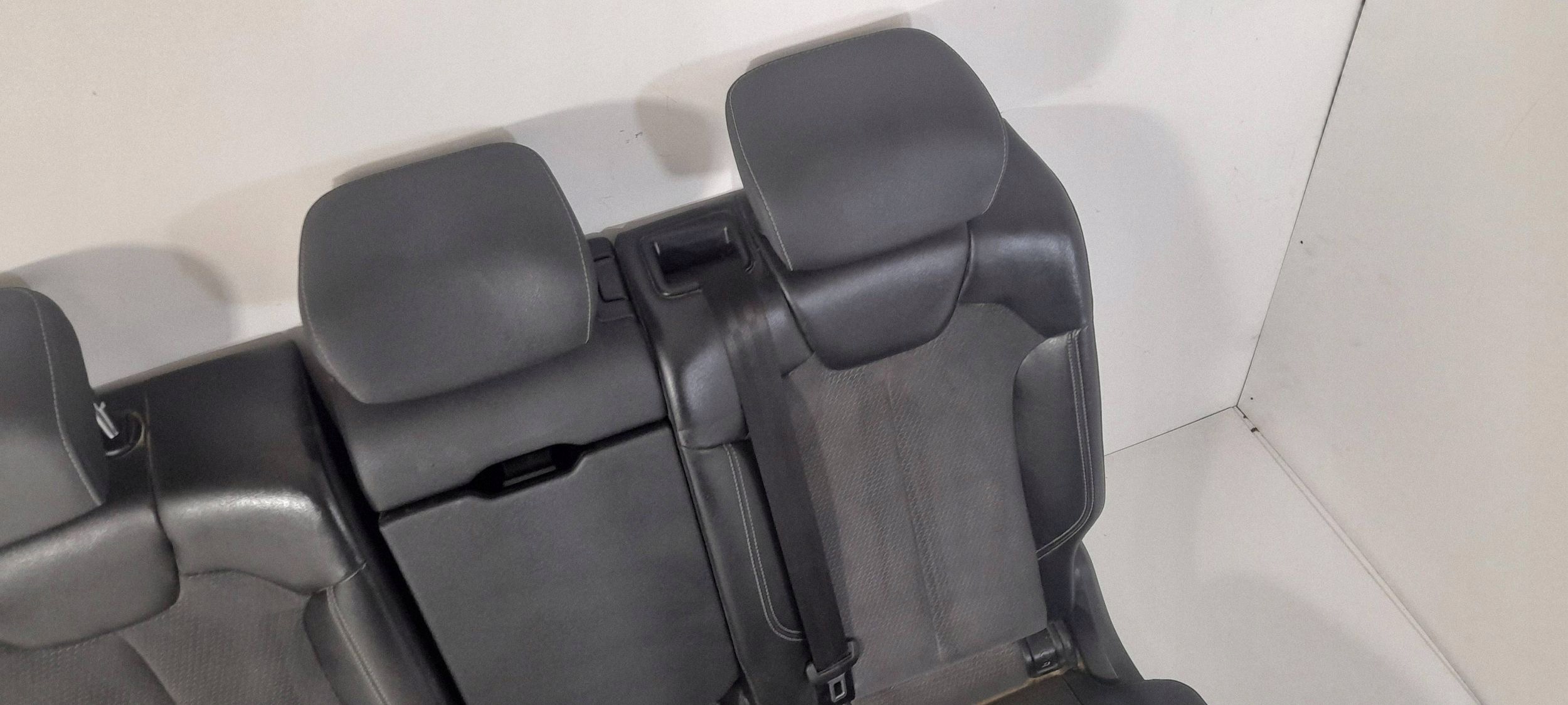 Audi Q5 80A SQ5 FY S-Line Sitz hinten (QT30)
