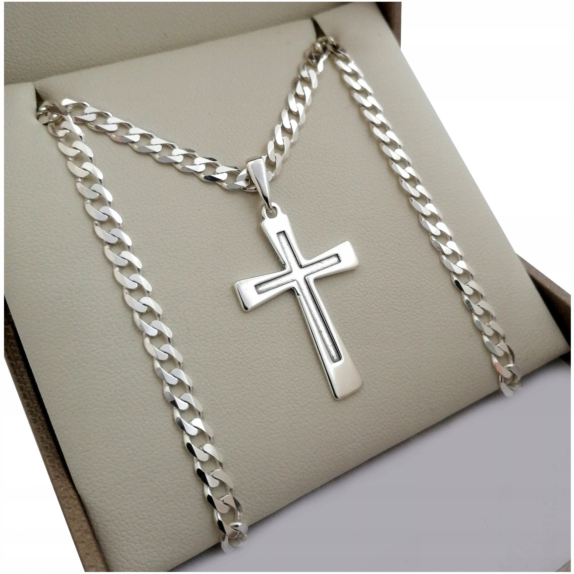 

Łańcuszek Srebrny Pancerka Z Krzyżykiem Próba 925