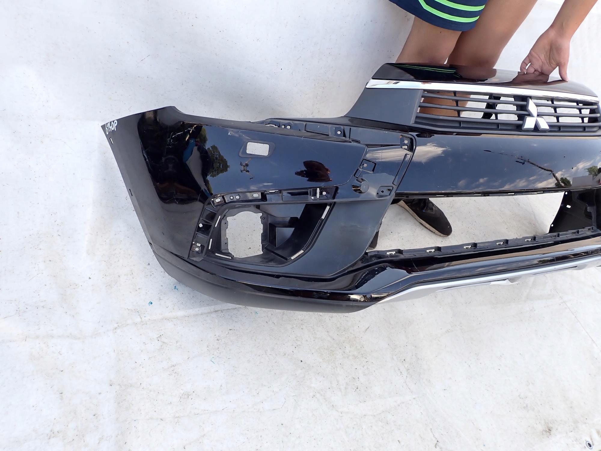 MITSUBISHI ASX LIFT 16-20 bumper front washer