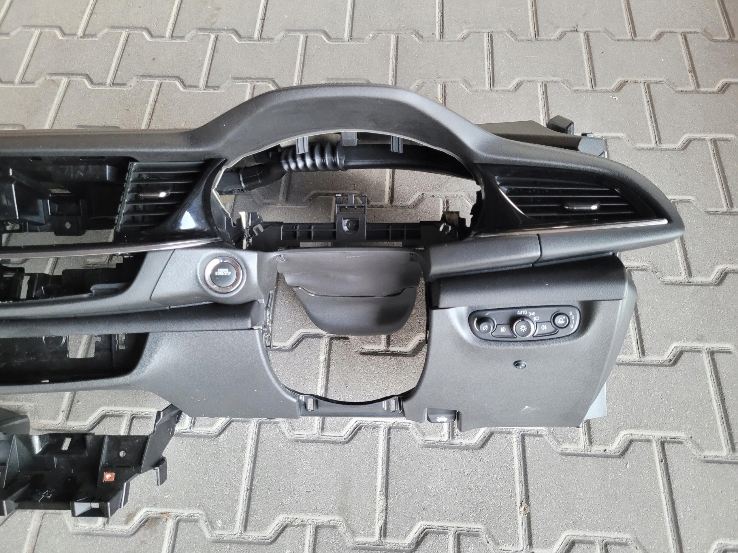 dashboard cockpit console DASHBOARD UK ANGLIK OPEL INSIGNIA B