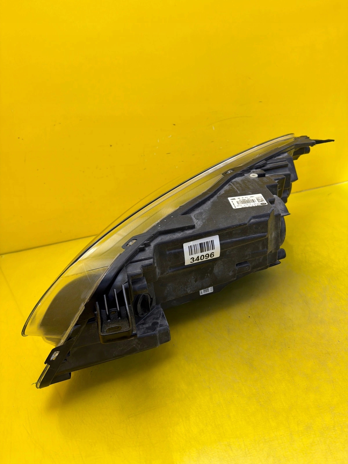 light right Ford Kuga MK3 lens LV4B-13W029-AG
