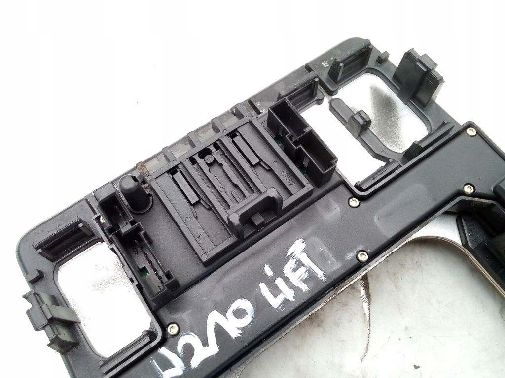 Mercedes E klasa W210 lift FL panel window control switch controls