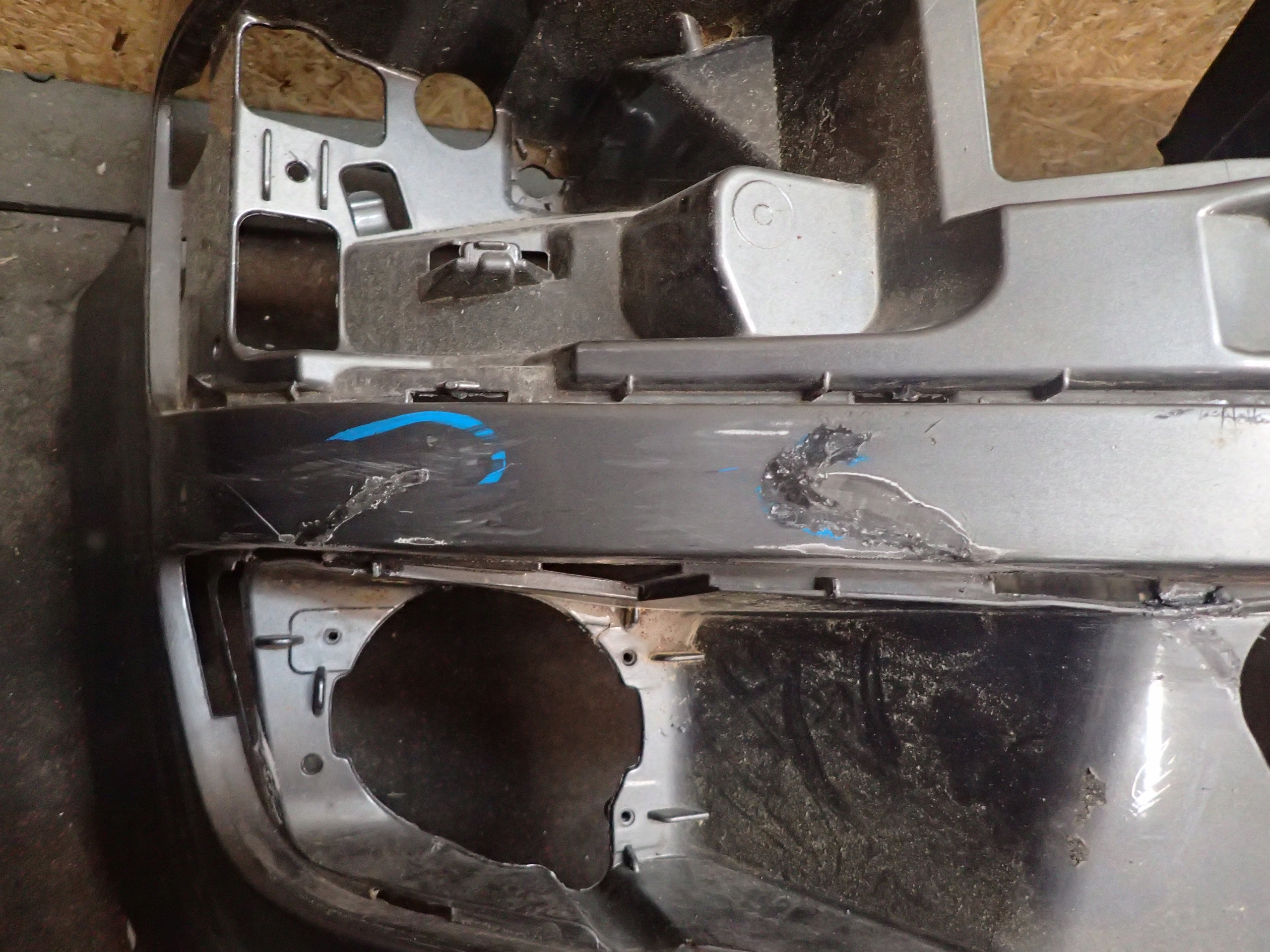STOSSSTANGE VORNE VW T5 LIFT