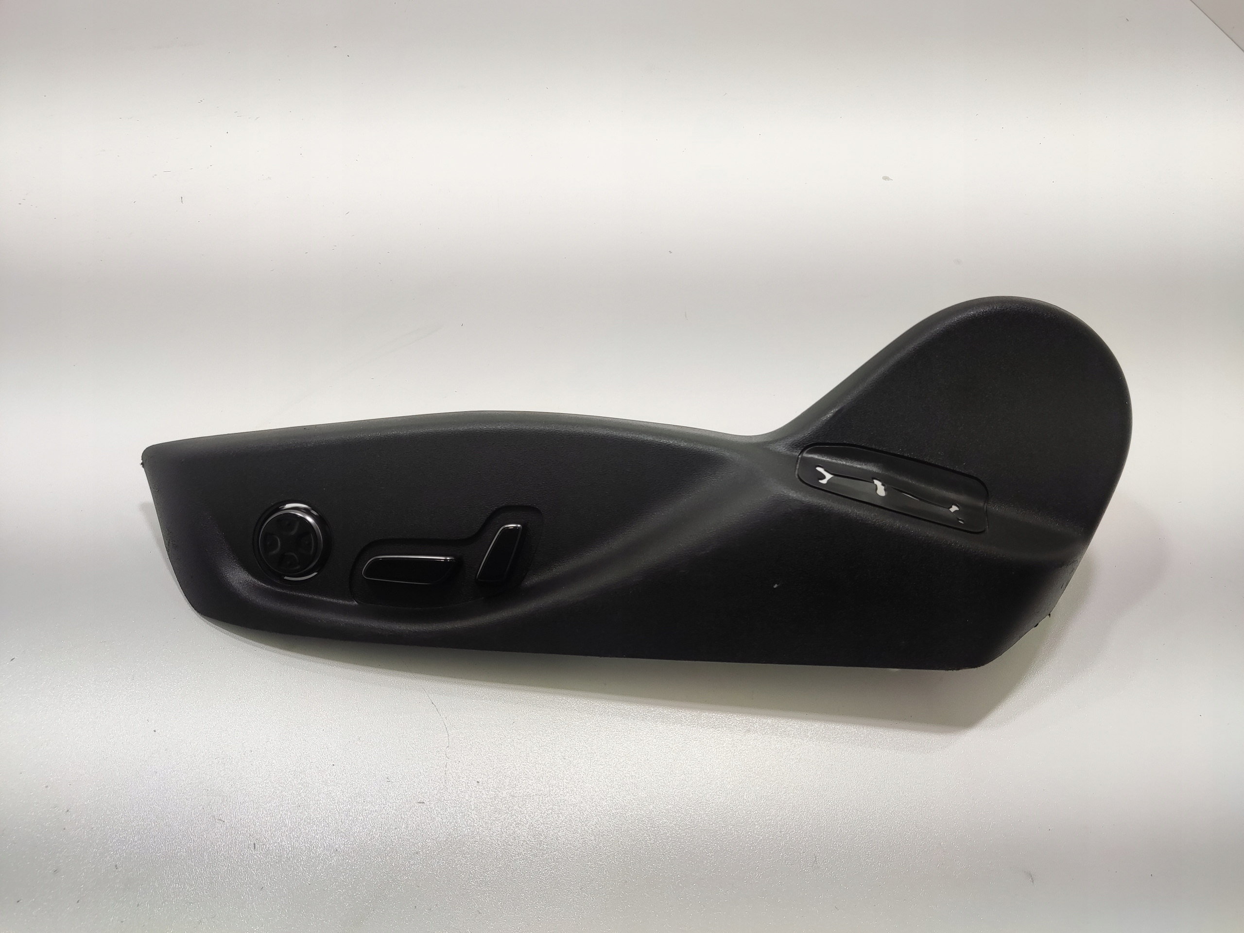 PANEL switch of control seat left front front BYD SEAL 2024-2025