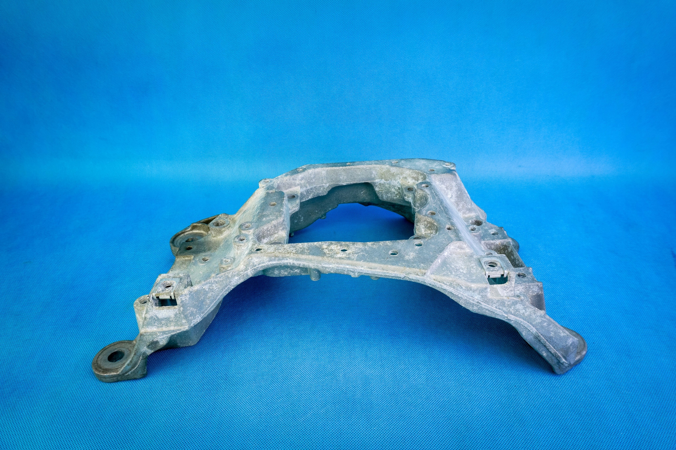 Supporto cambio ingranaggi Audi A6 RS6 A7 RS7 A8 4G0399263AC