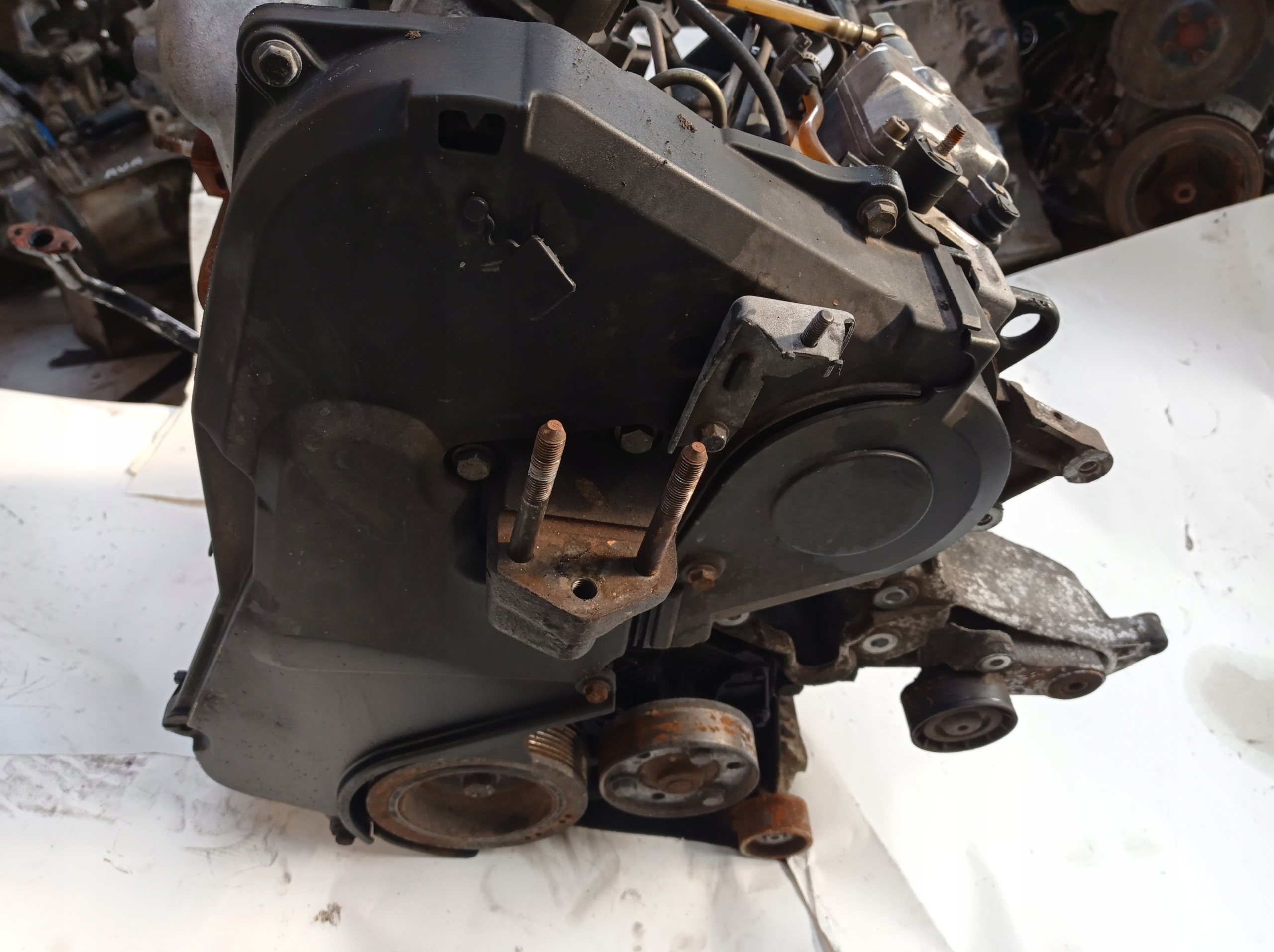 Двигатель volvo V40 1.9 DI F8T D4192T2