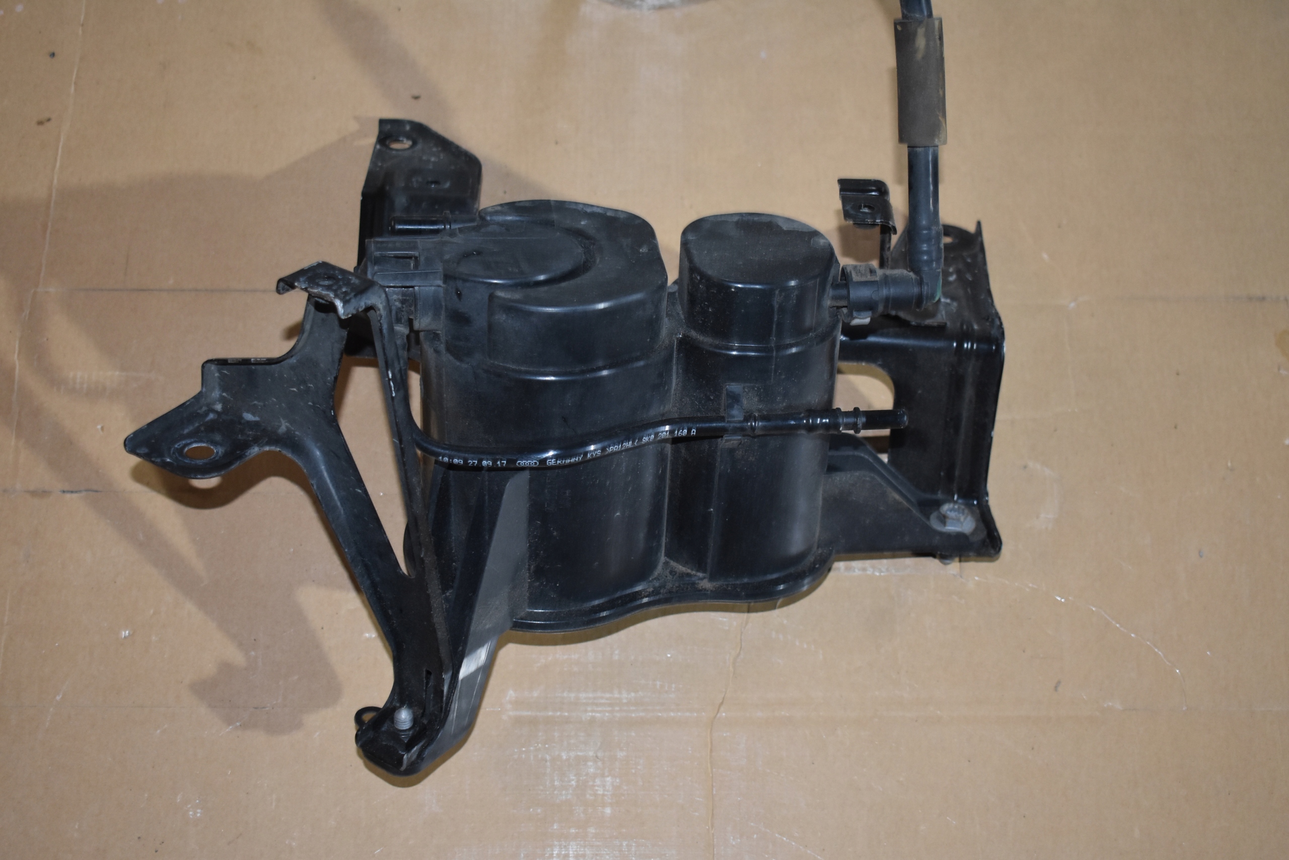 IDEALNA carbon filter PORSCHE CAYENNE 9Y AUDI Q7 Q8 1