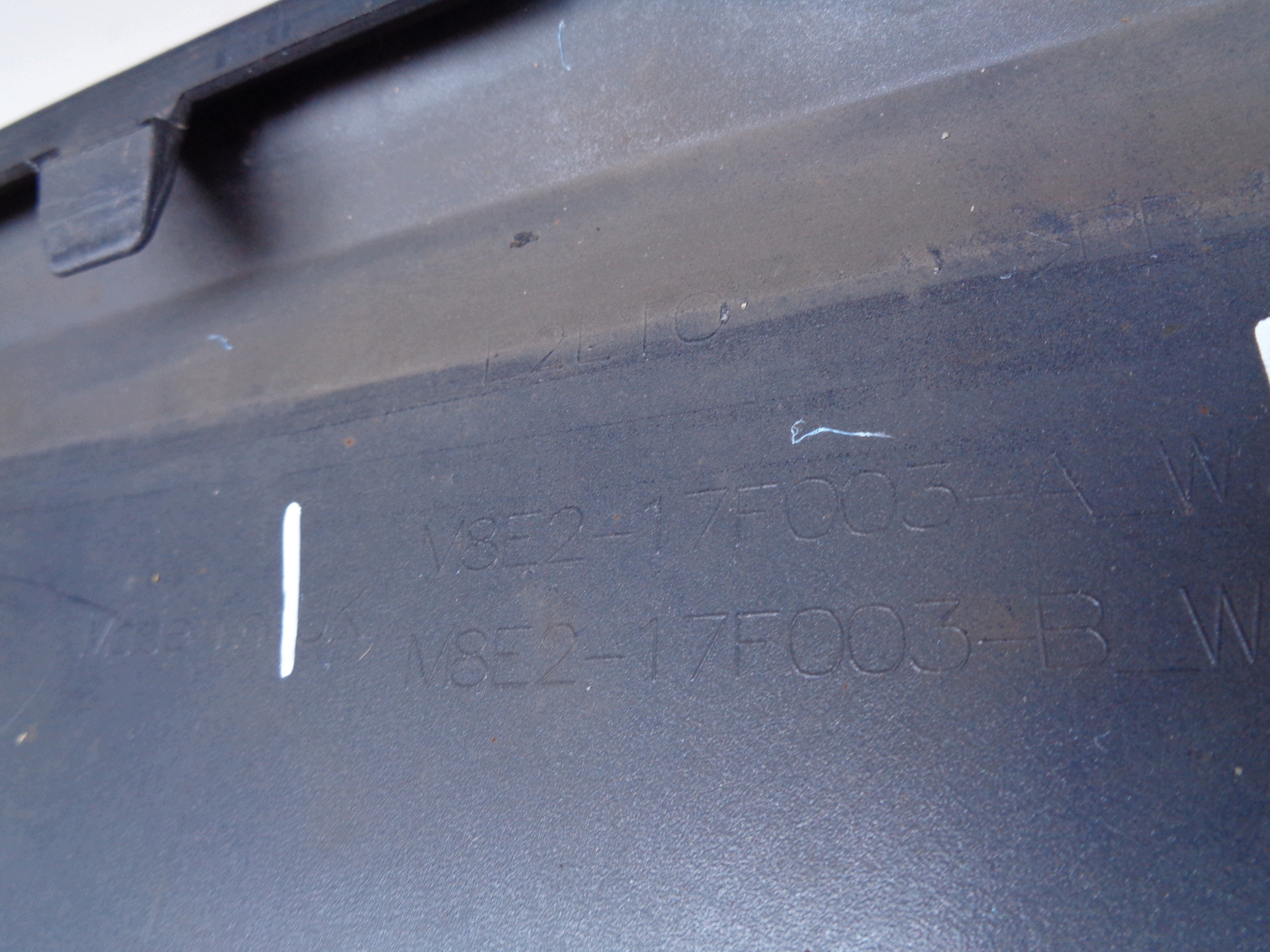 front bumper RANGE ROVER VOGUE V L460 22- NR 52861
